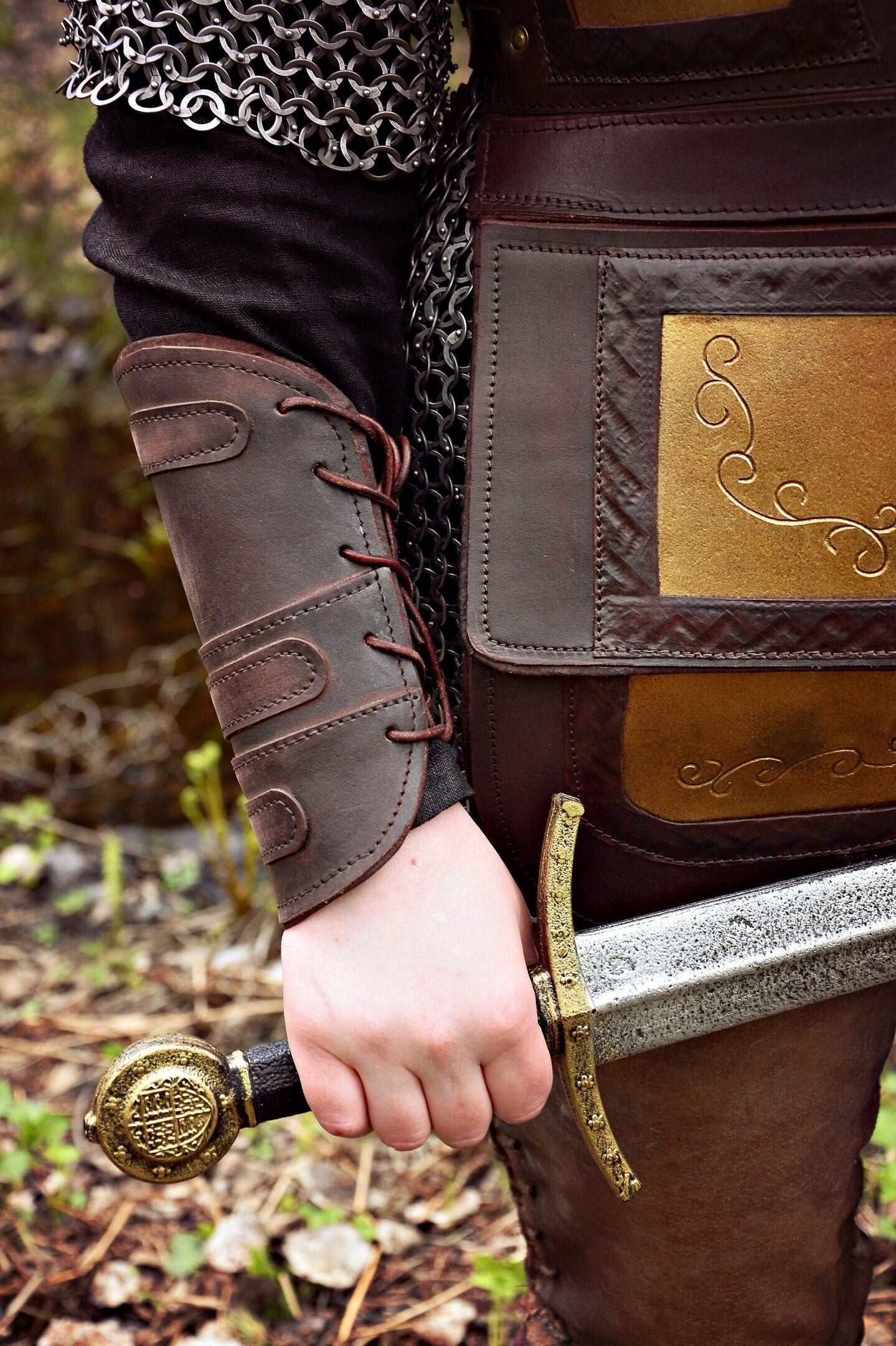 Eowyn armor set (Lord of the Ring) - SokolArmory