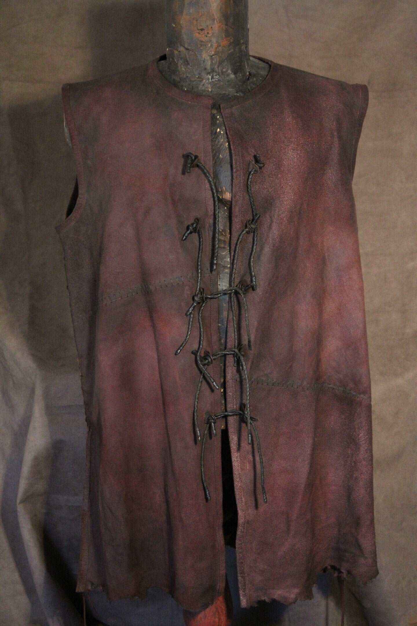 Aragorn strider costume Nathan Stanton. Part 2
