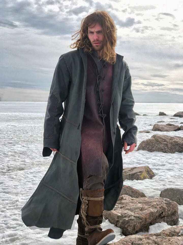Aragorn strider costume Nathan Stanton. Part 2