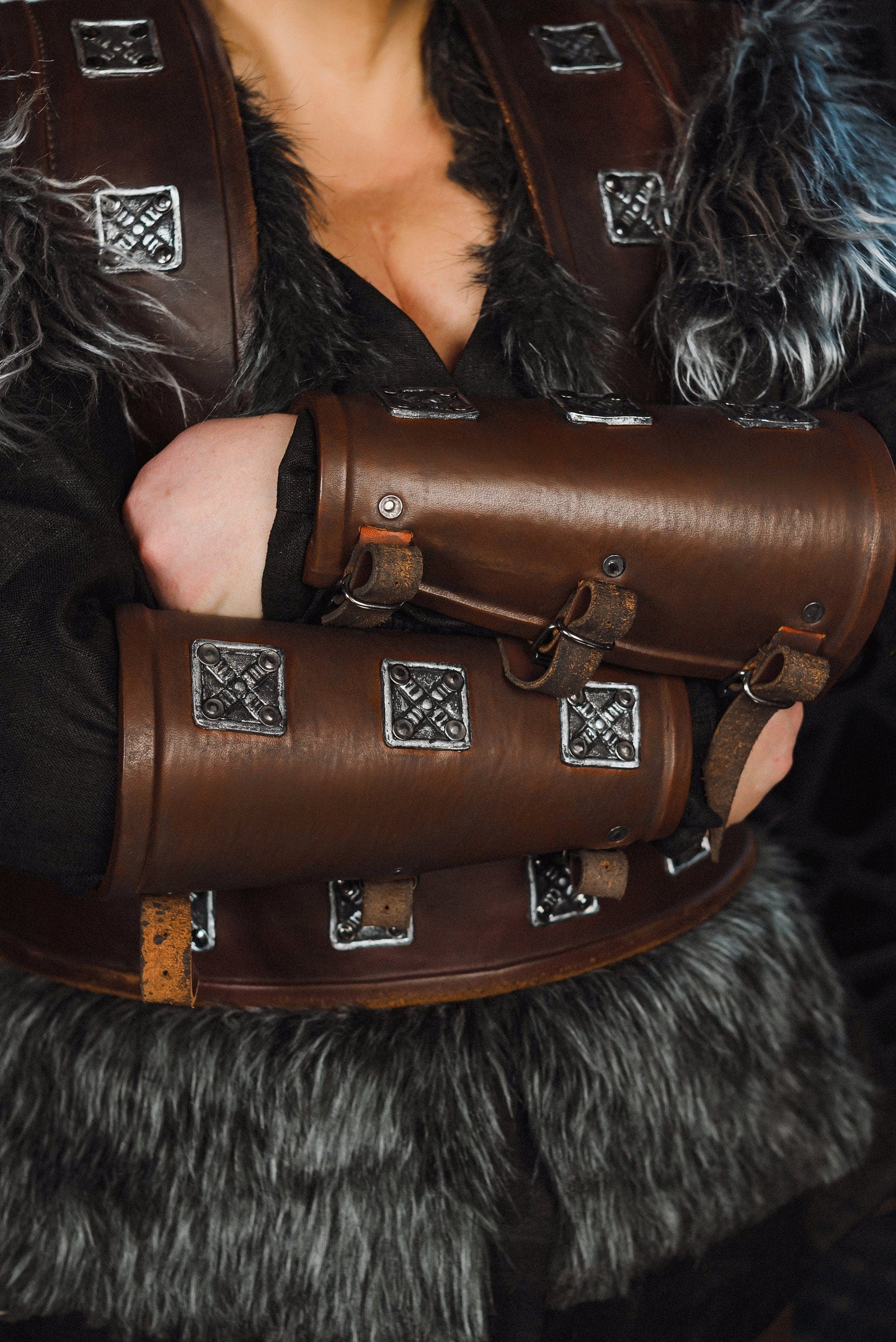 Uhtred leather bracers (The Last Kingdom) - SokolArmory