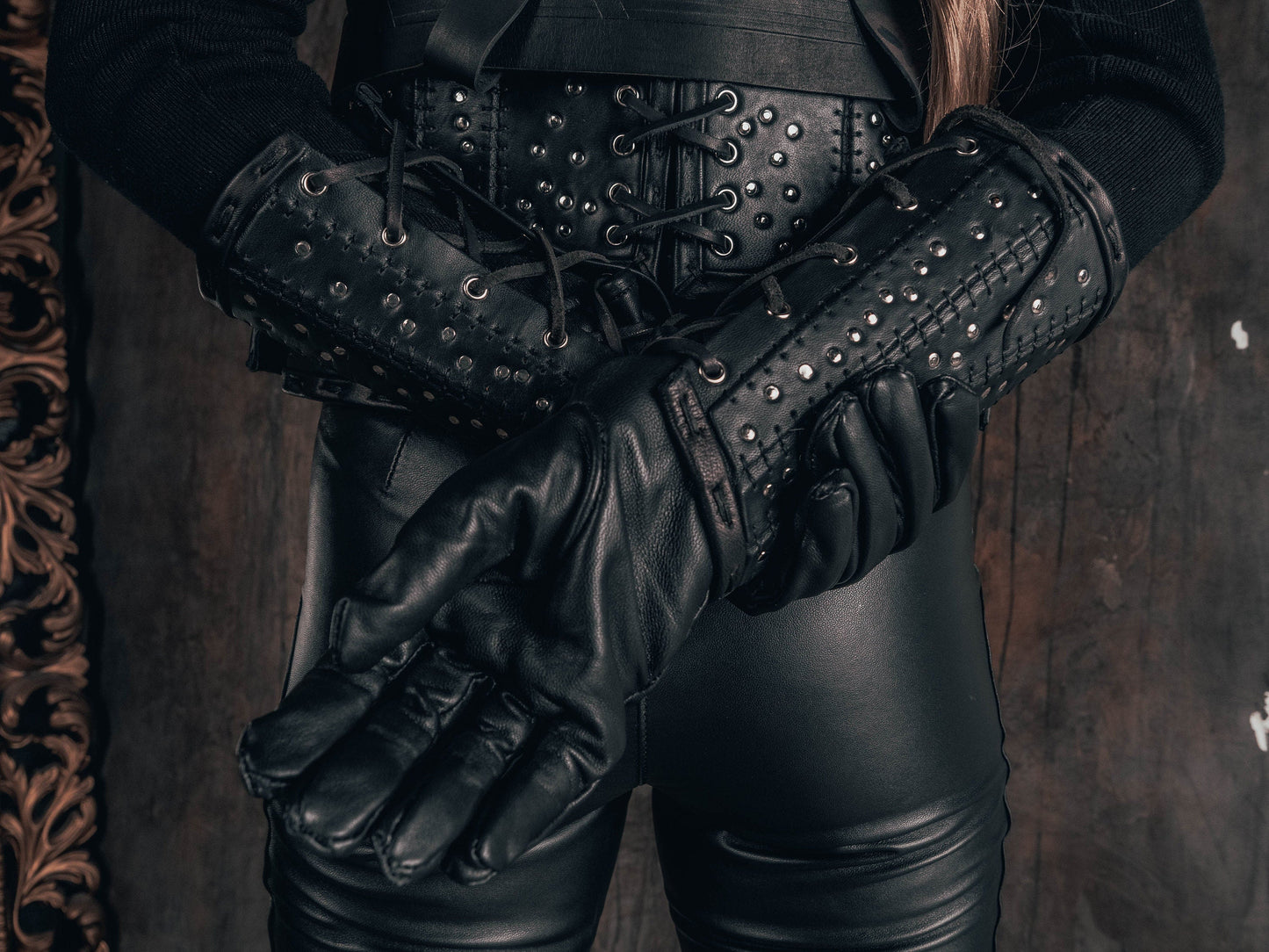Witcher bracers - SokolArmory