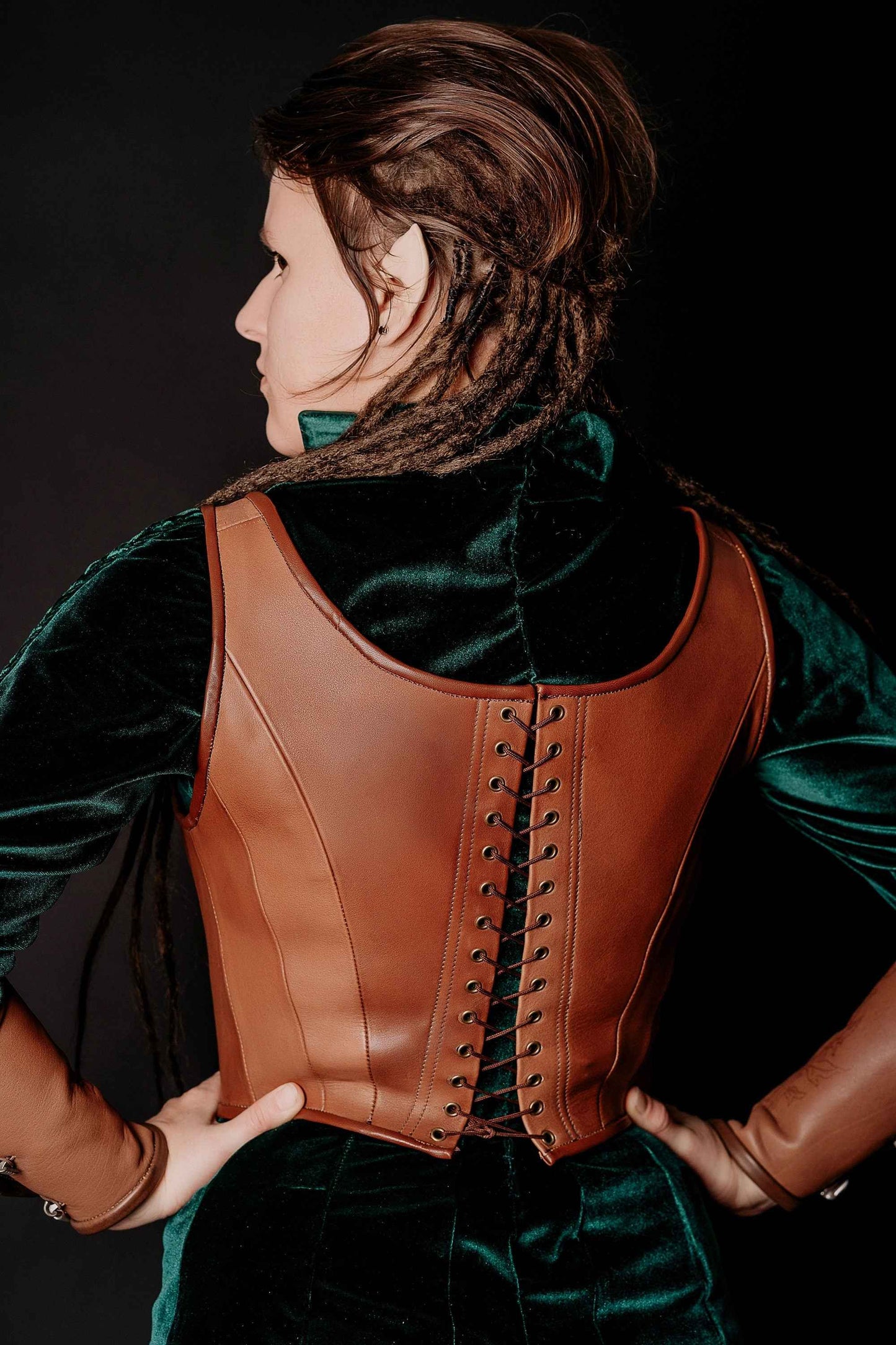 Tauriel corset; The Hobbit elven LARP leather vest; - SokolArmory