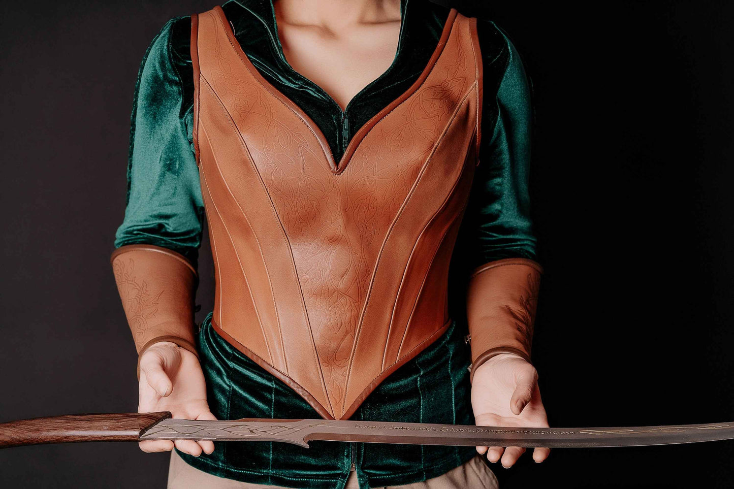 Tauriel corset; The Hobbit elven LARP leather vest; - SokolArmory