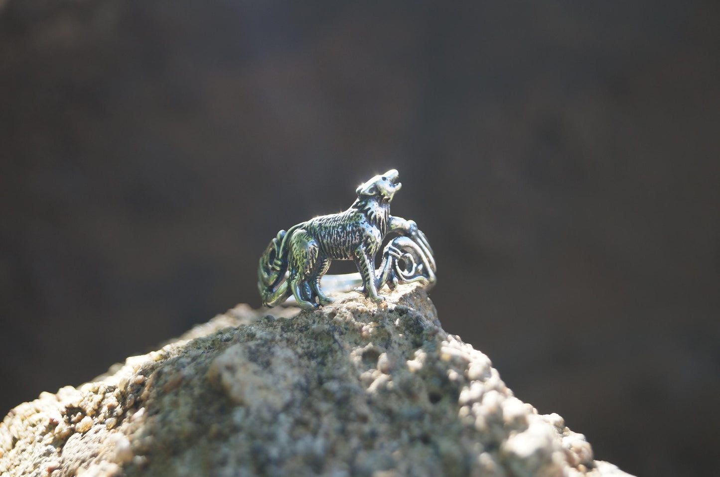 Fenrir Wolf Viking Ring - SokolArmory
