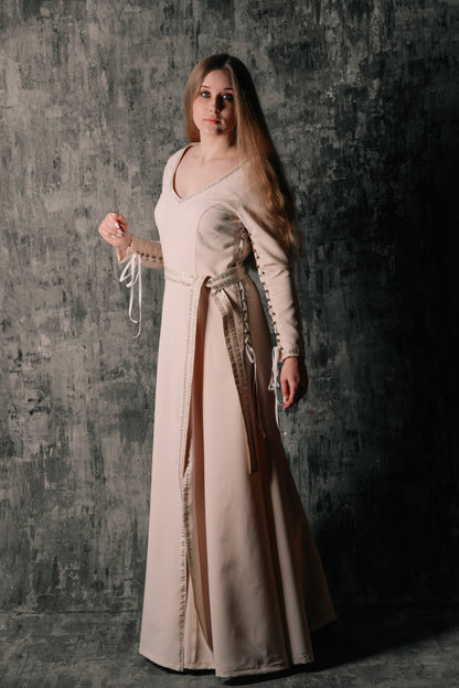 Elegant Lace-Up Violet Dress - SokolArmory