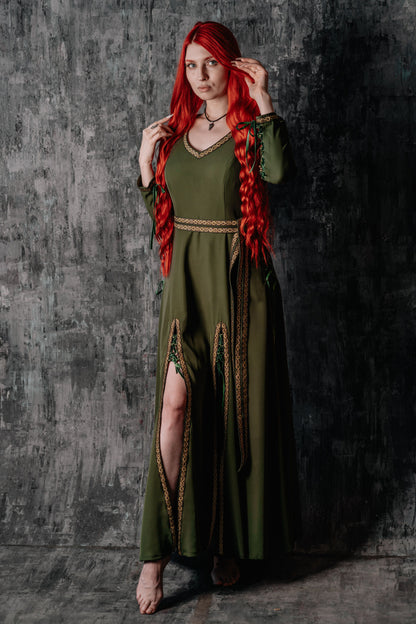 Elegant Lace-Up Violet Dress - SokolArmory