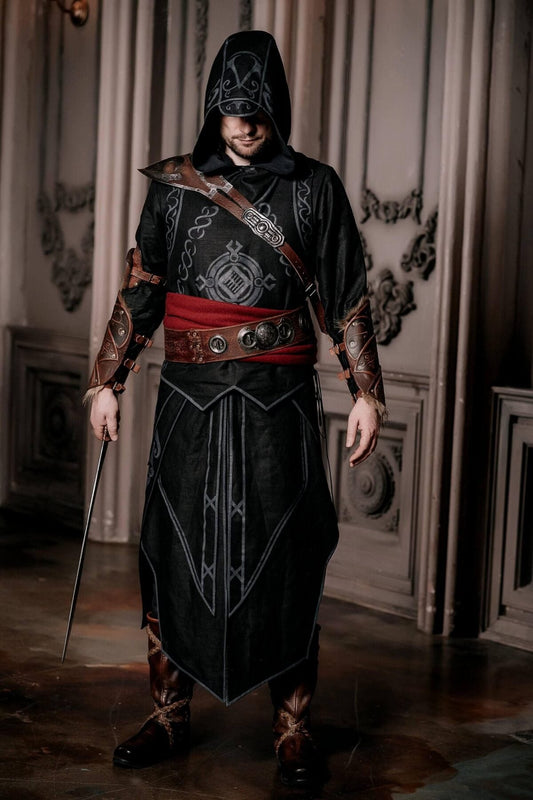 Stealthy Assassin Costume: Ideal for Cosplay and LARP Adventures - SokolArmory
