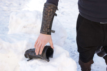 Celtic leather bracers - SokolArmory