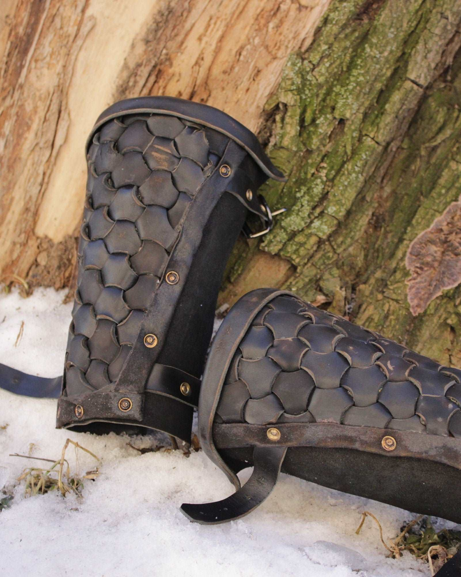 Celtic leather bracers - SokolArmory