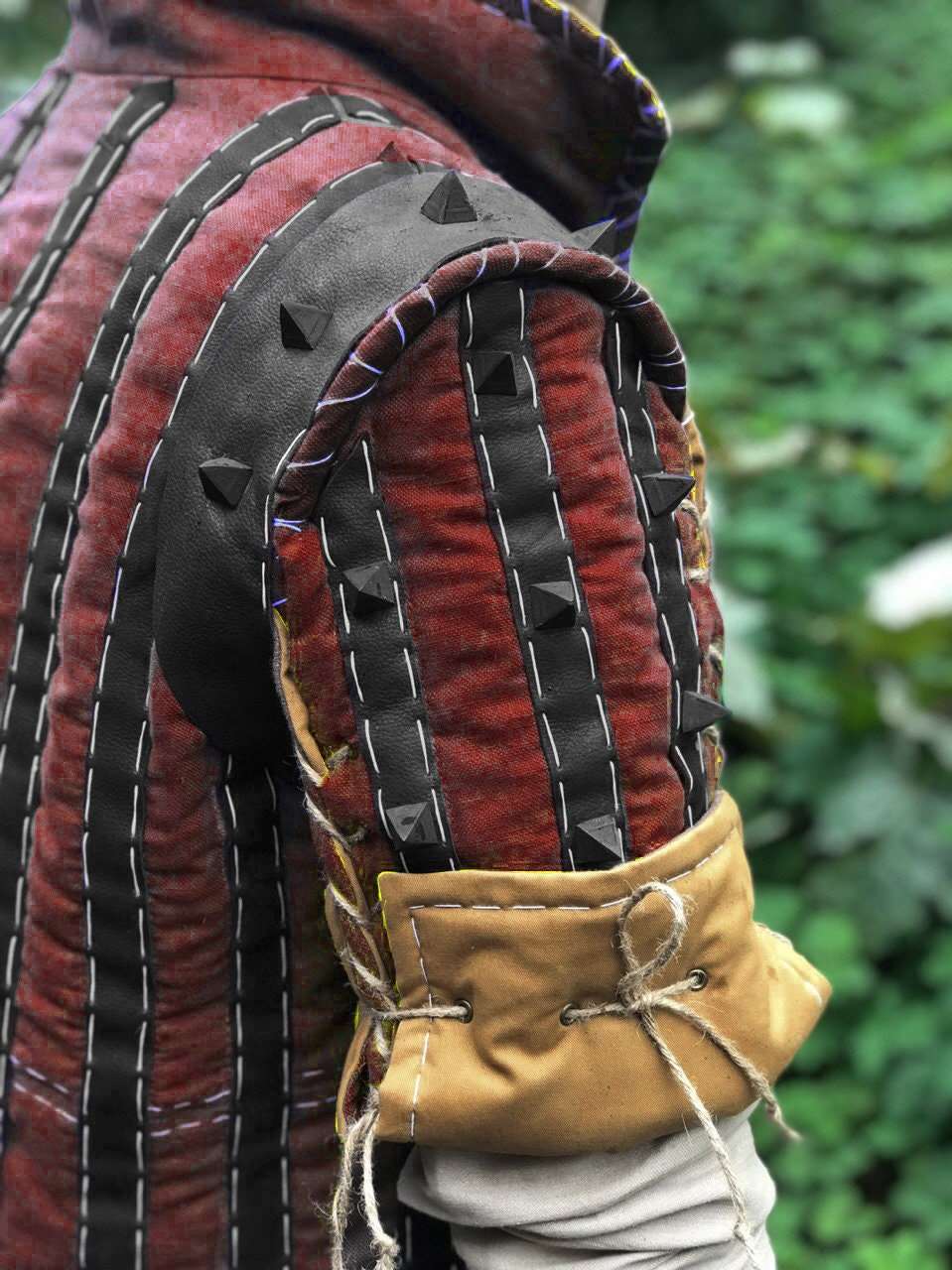 Eskel red gambeson with thorns (Witcher 3) - SokolArmory