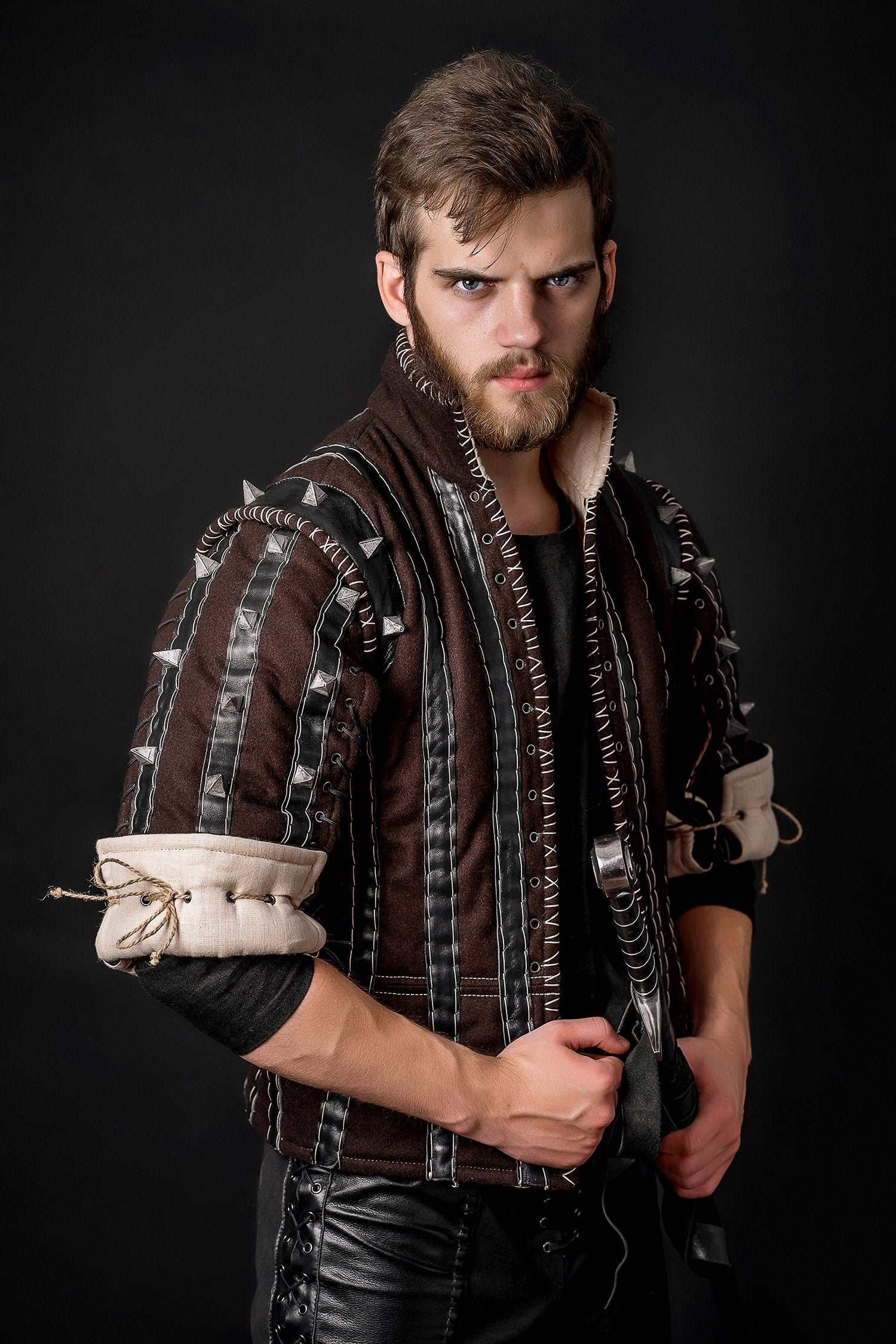 Eskel gambeson with thorns (Witcher 3) - SokolArmory