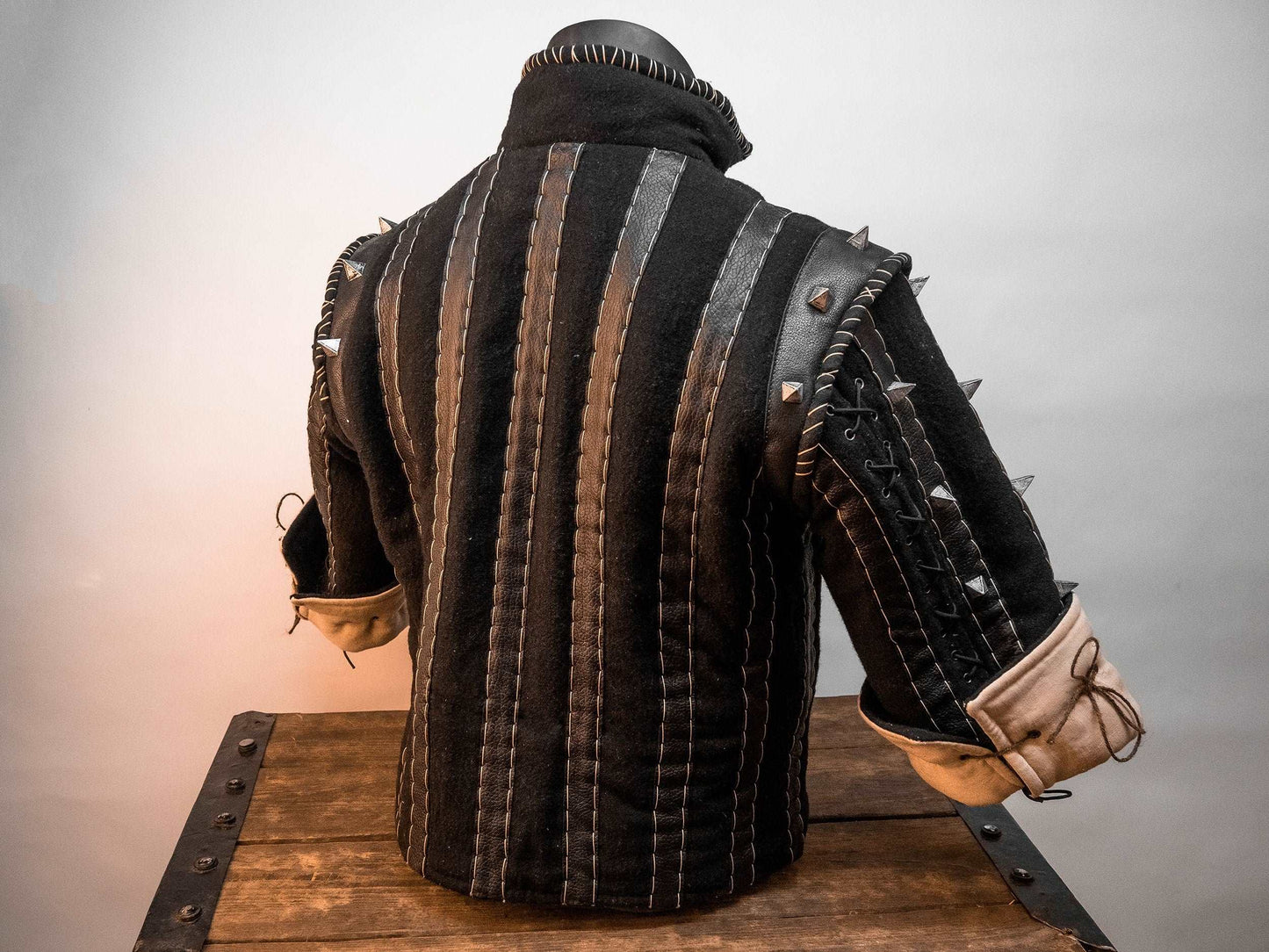 Eskel jacket with thorns (Witcher 3) - SokolArmory