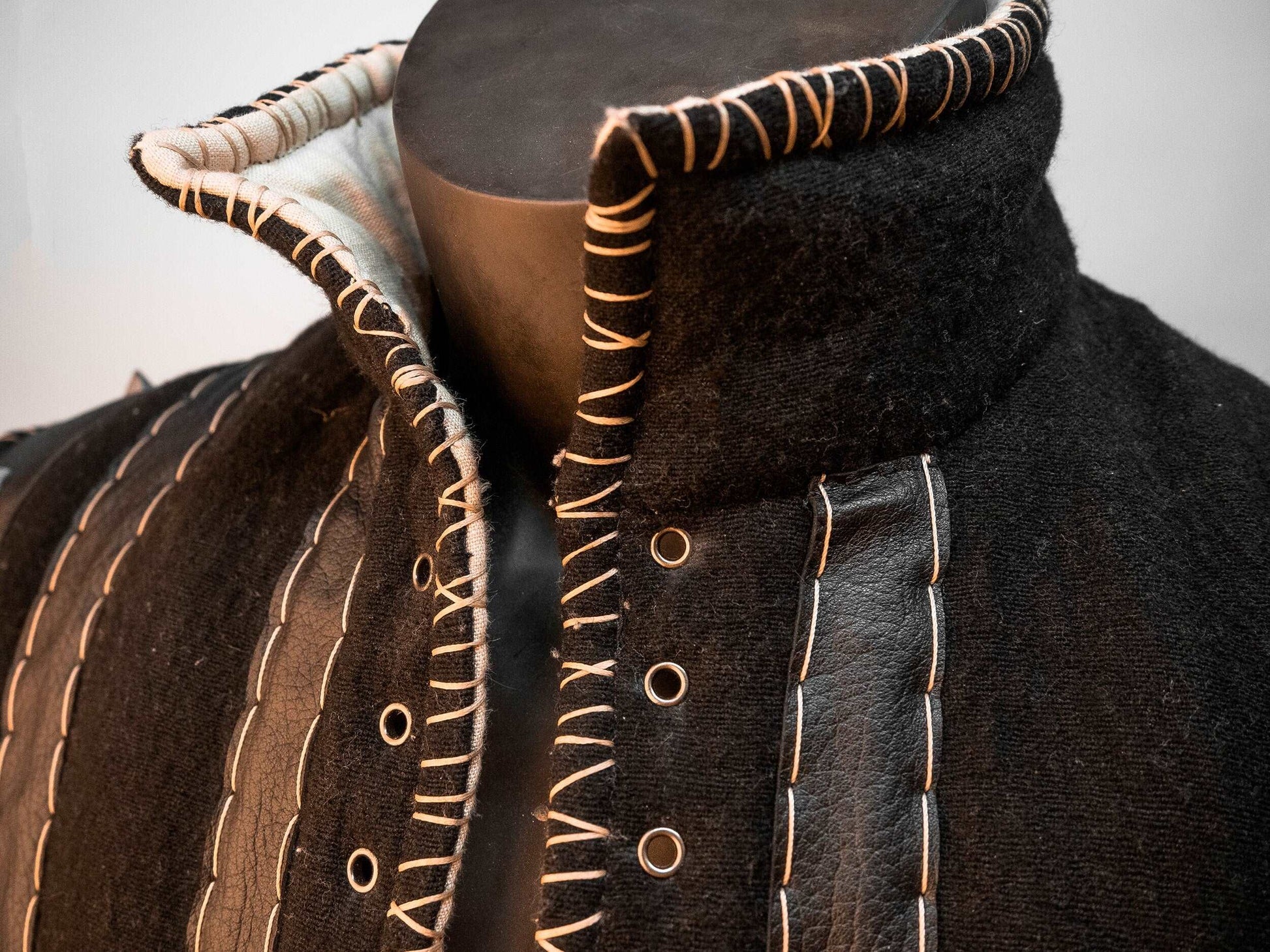 Eskel jacket with thorns (Witcher 3) - SokolArmory