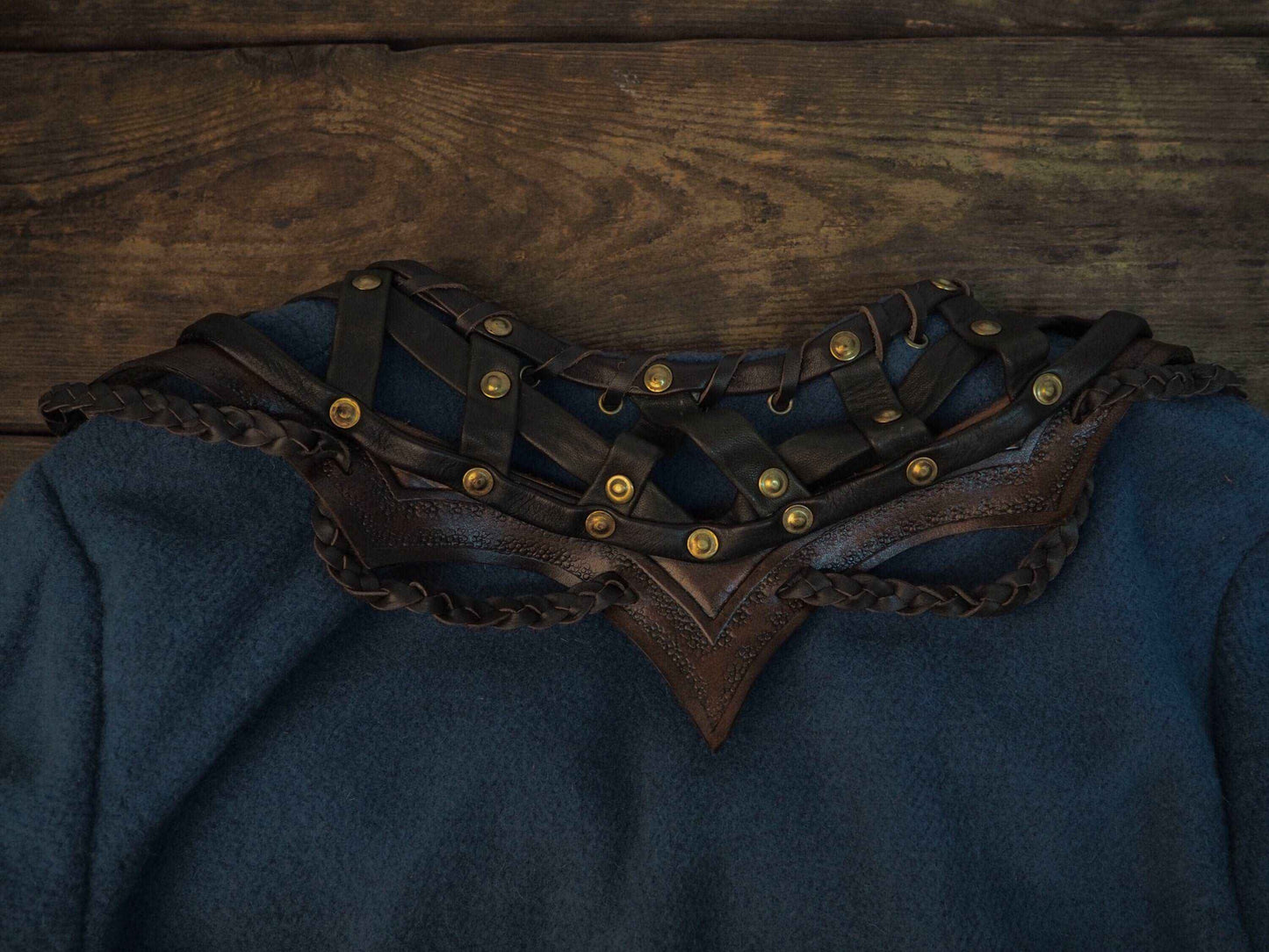 Halfdan wool tunic (Vikings) - SokolArmory