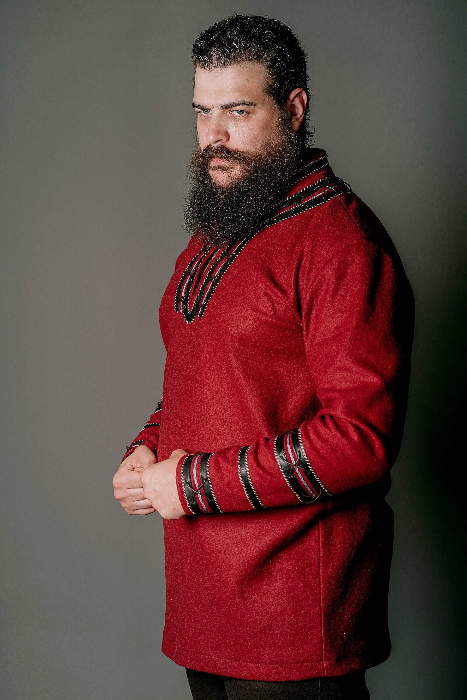 Harald red wool tunic (Vikings) - SokolArmory