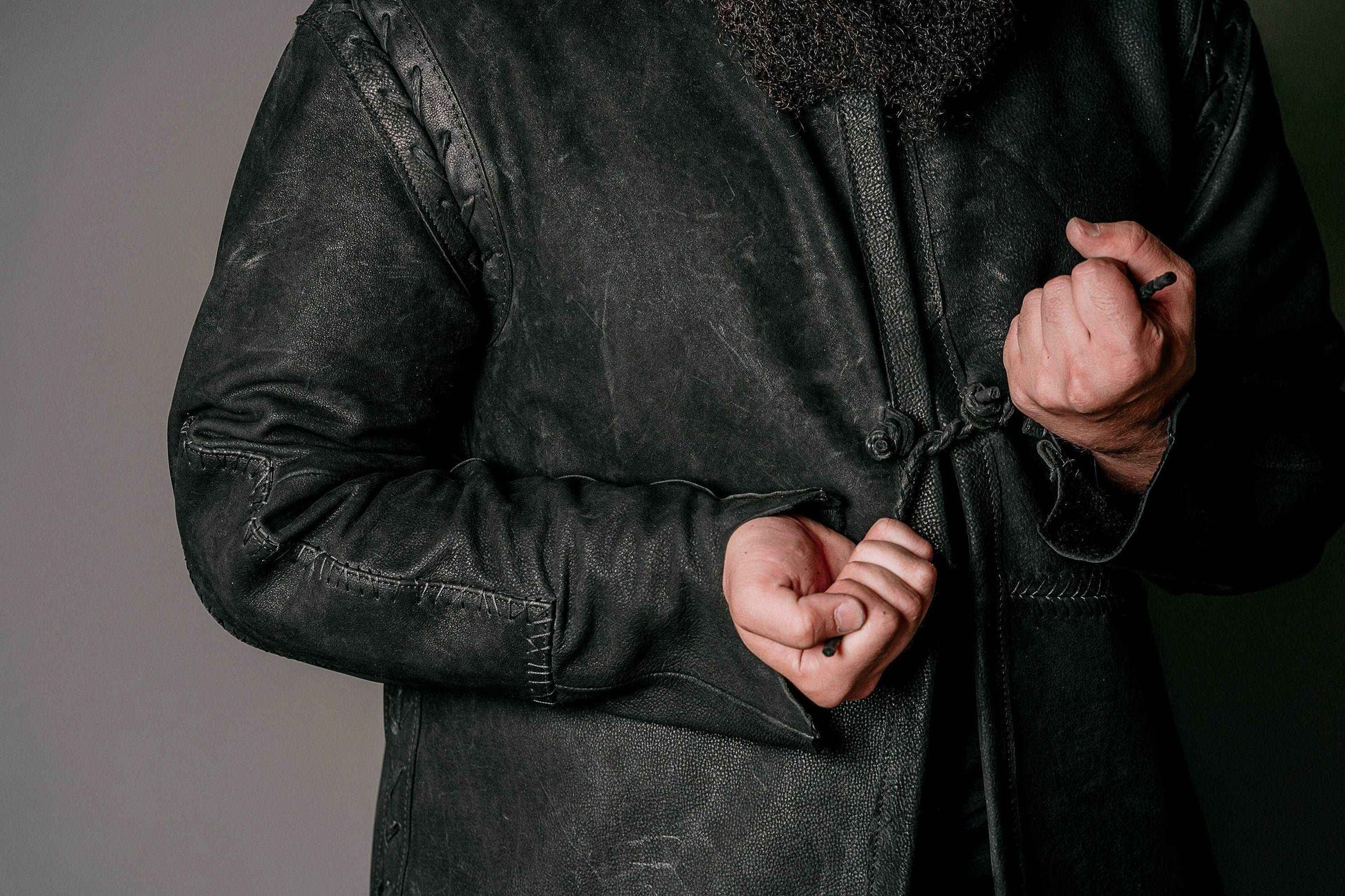 Aragorn strider black duster (Lord of the Rings) - SokolArmory