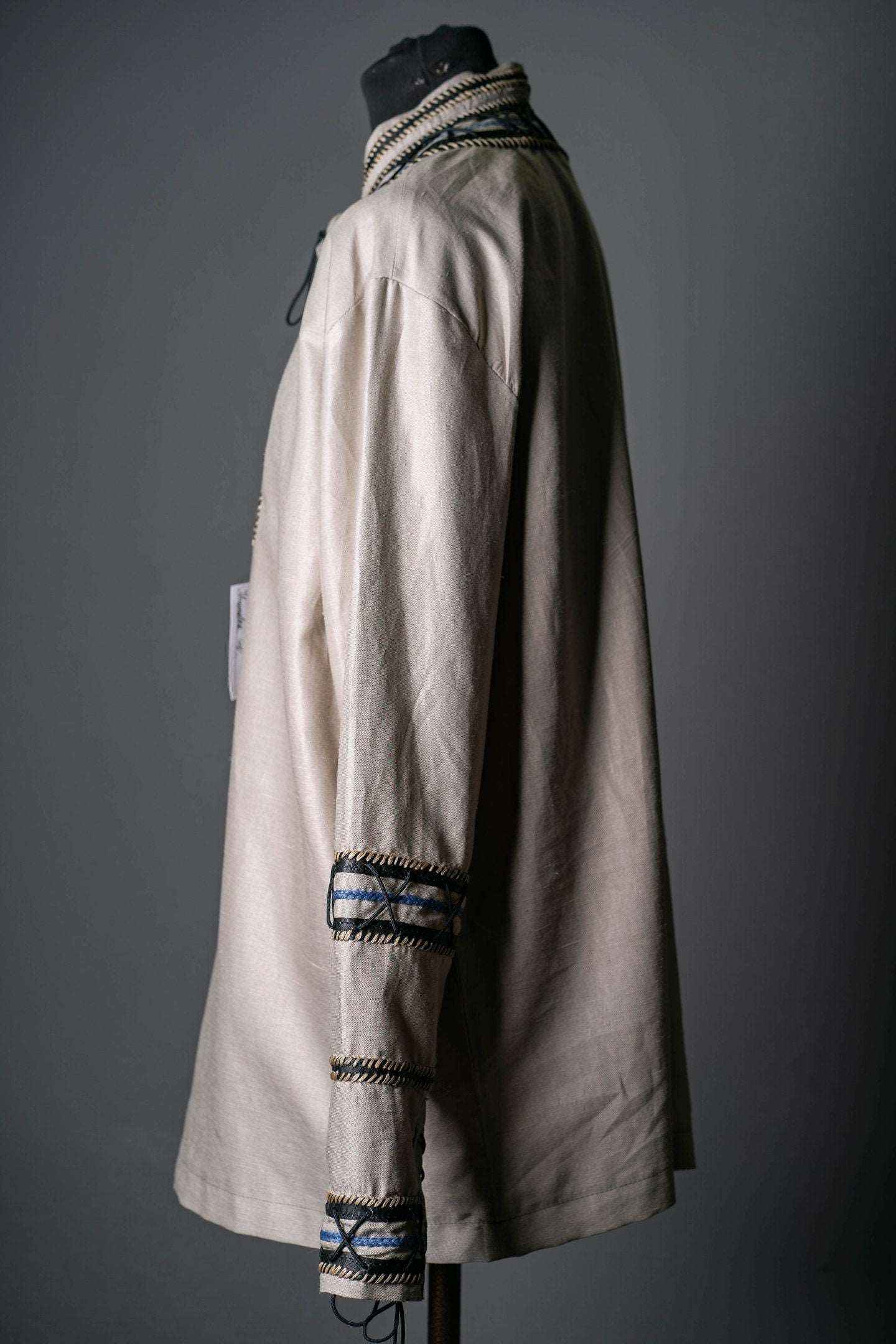 Haraldr white wool tunic (Vikings) - SokolArmory
