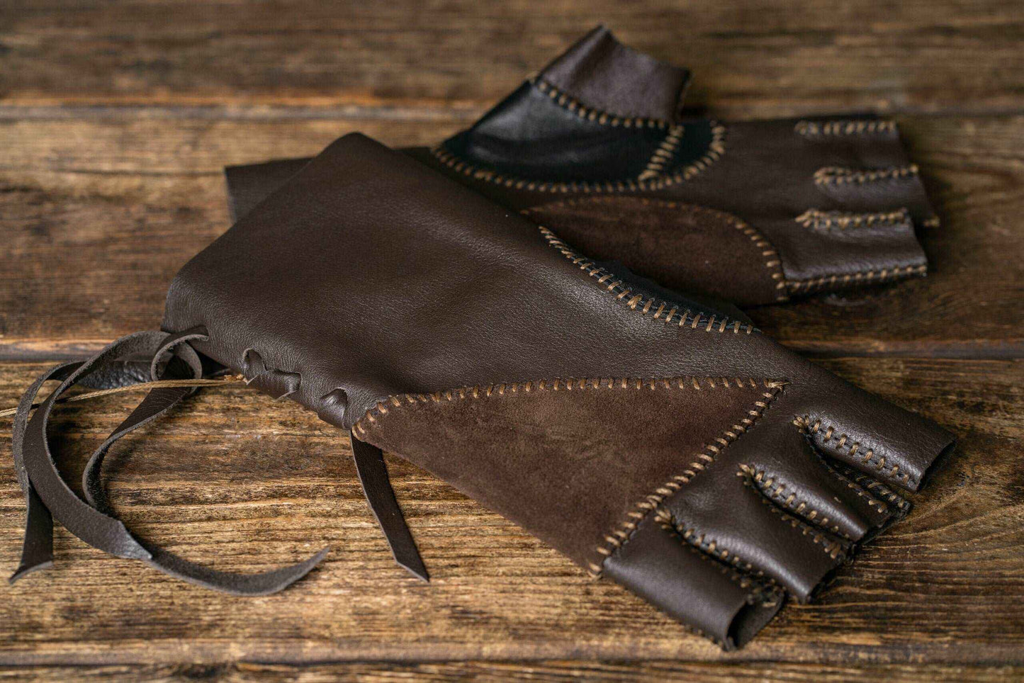Aragorn strider leather gloves - SokolArmory