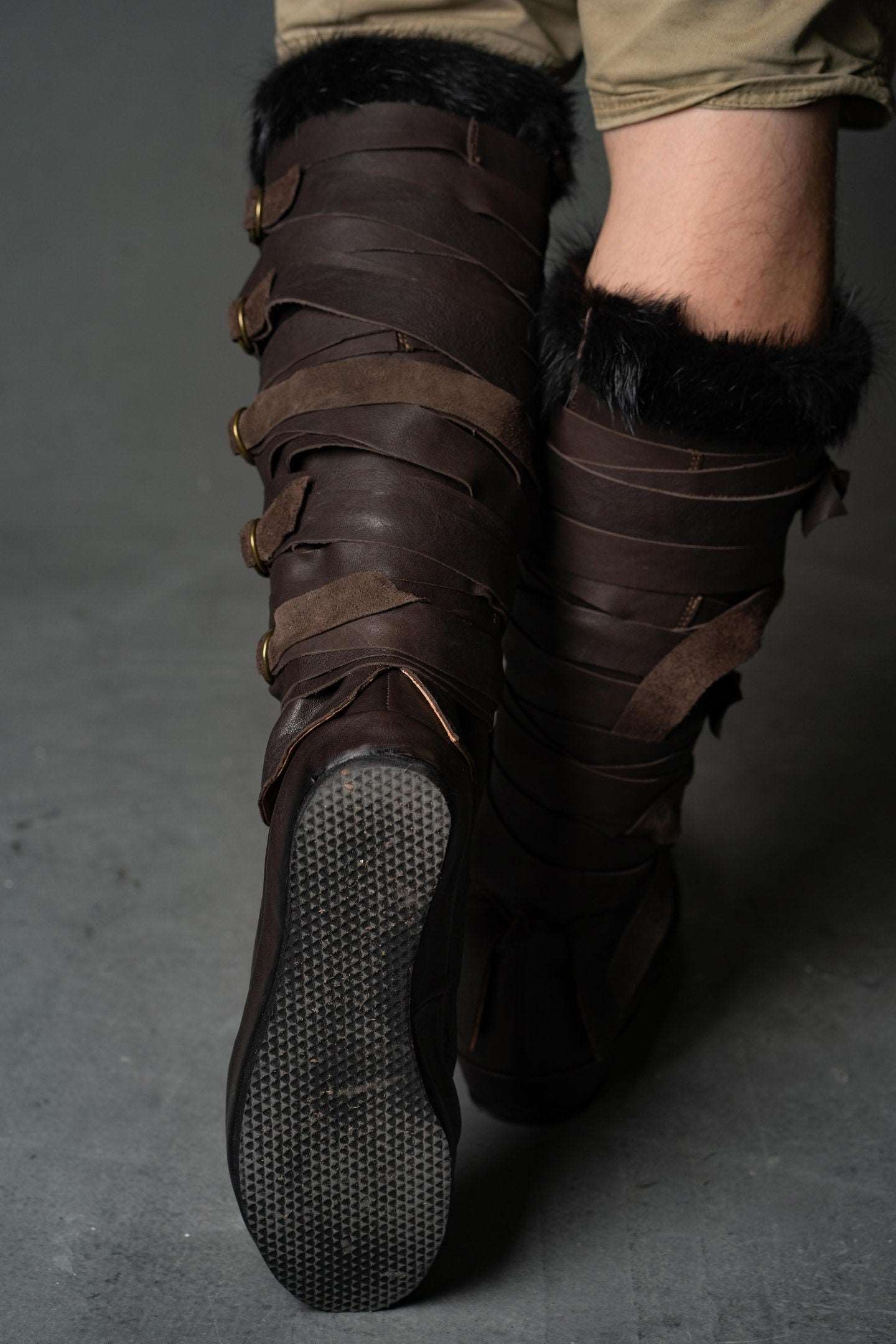 Assassin leather low boots + greaves with fur - SokolArmory