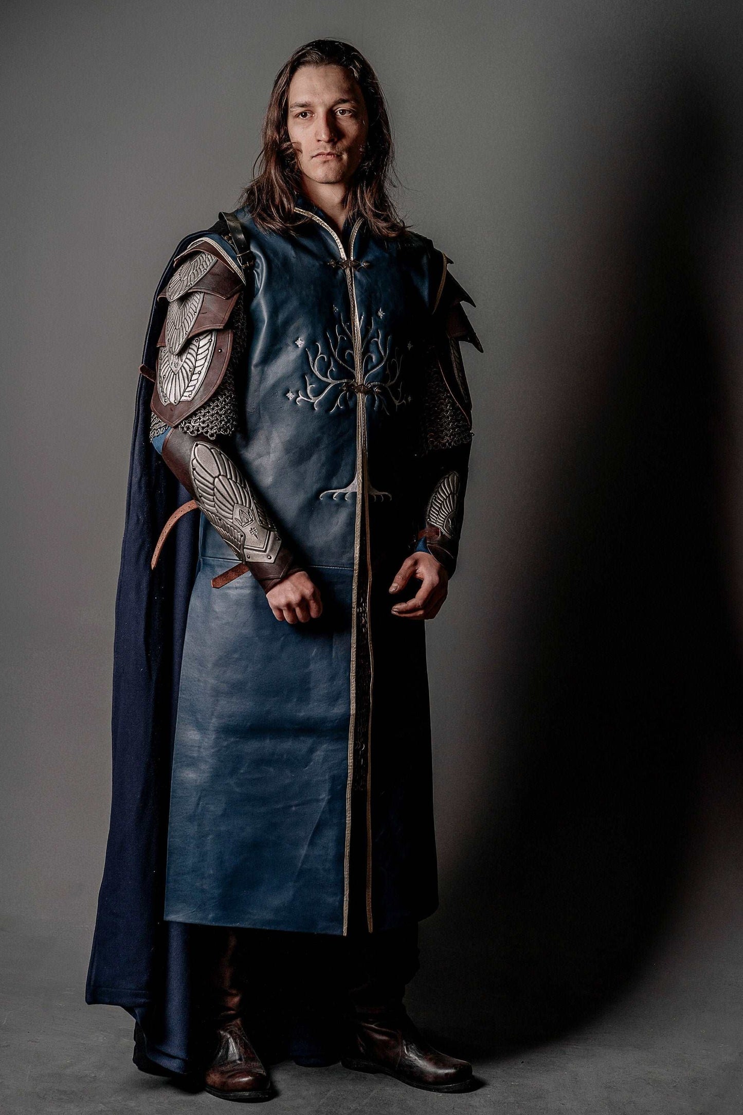 Aragorn king royal blue vest (Lord of the Rings) - SokolArmory