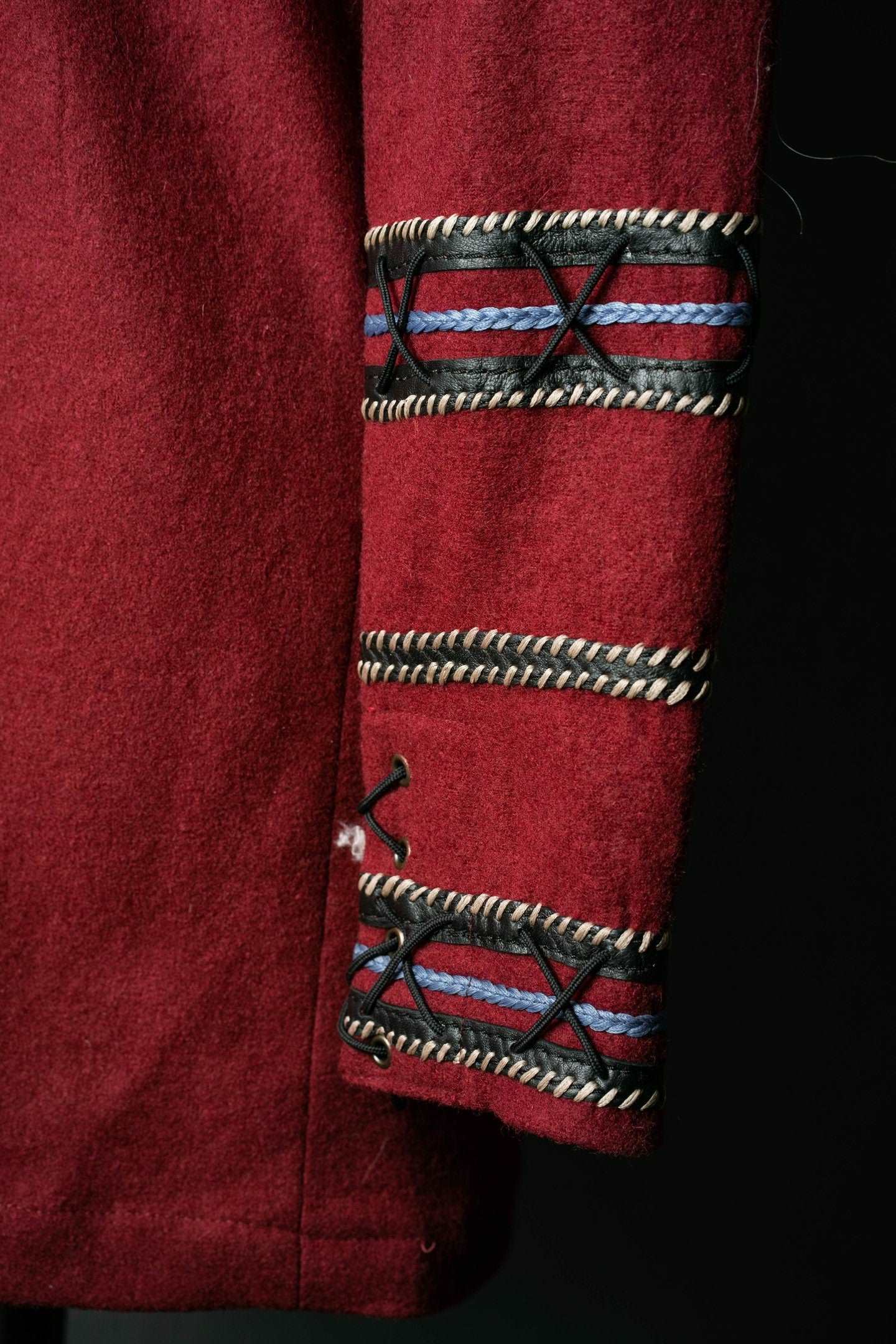 Halfdan wool tunic (Vikings) - SokolArmory