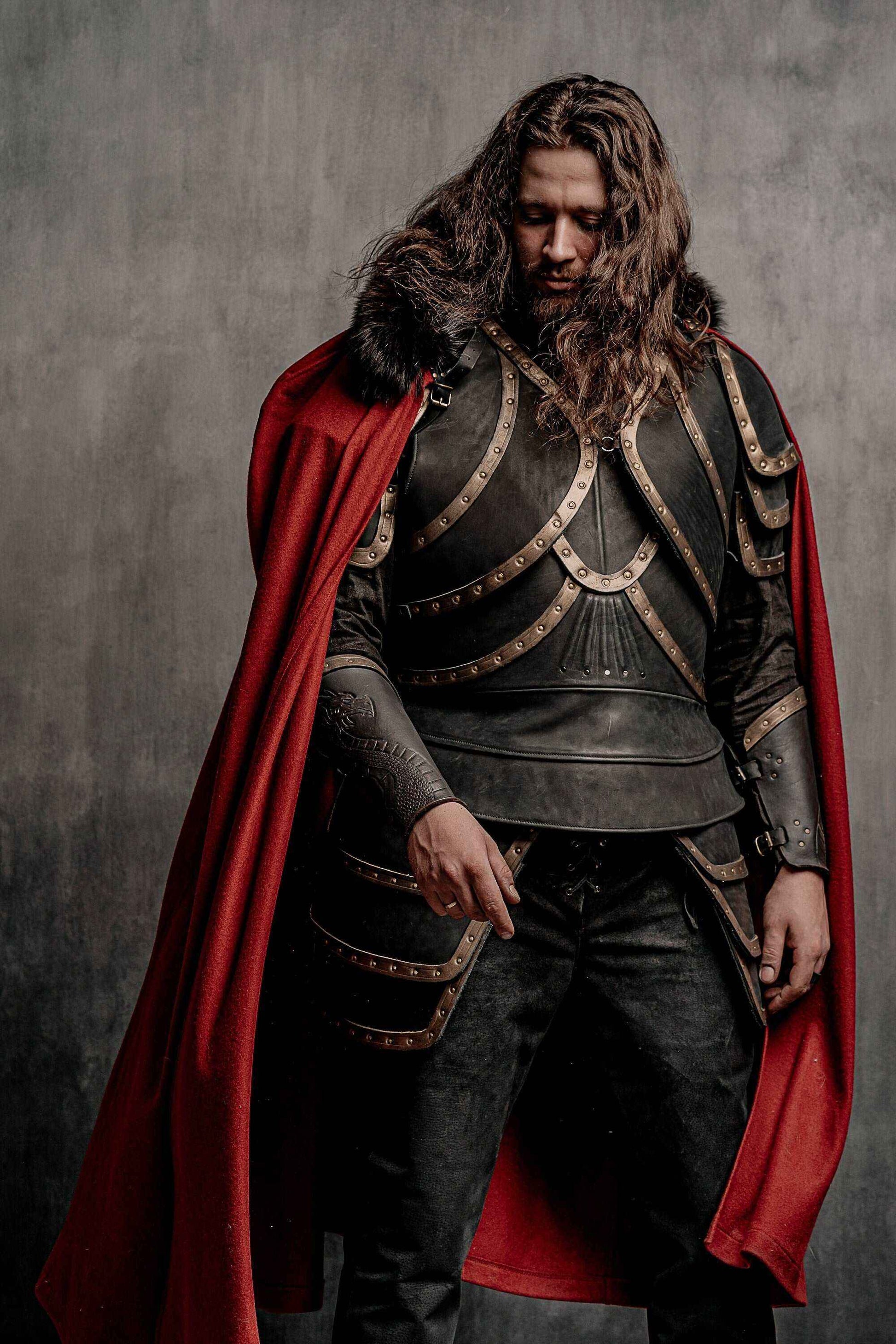 Dracula red cloak - SokolArmory