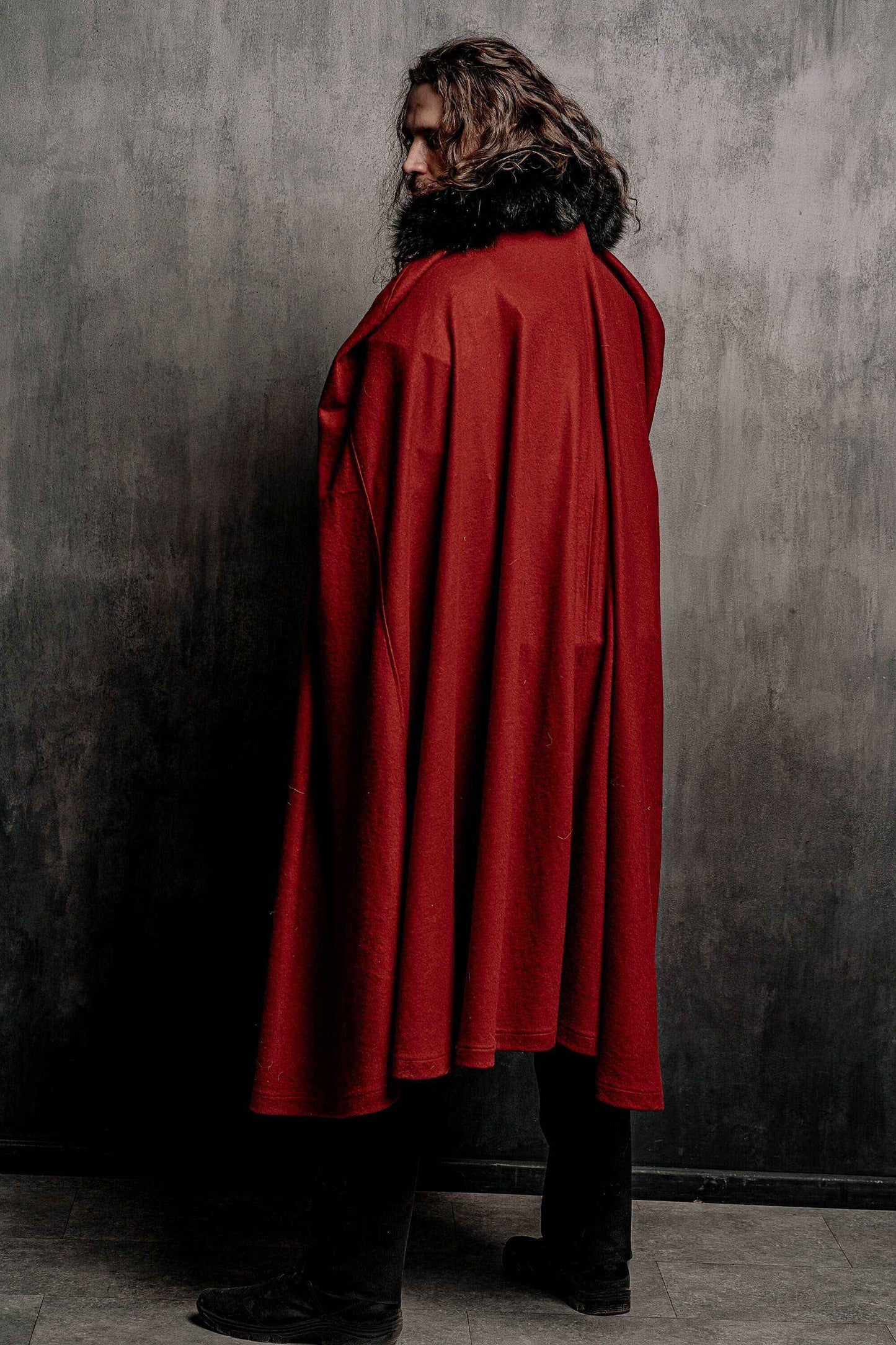 Dracula red cloak - SokolArmory