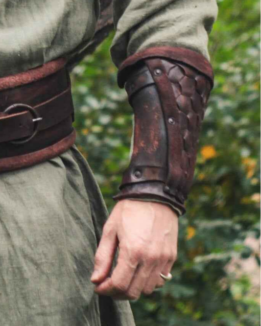 Viking leather bracers - SokolArmory