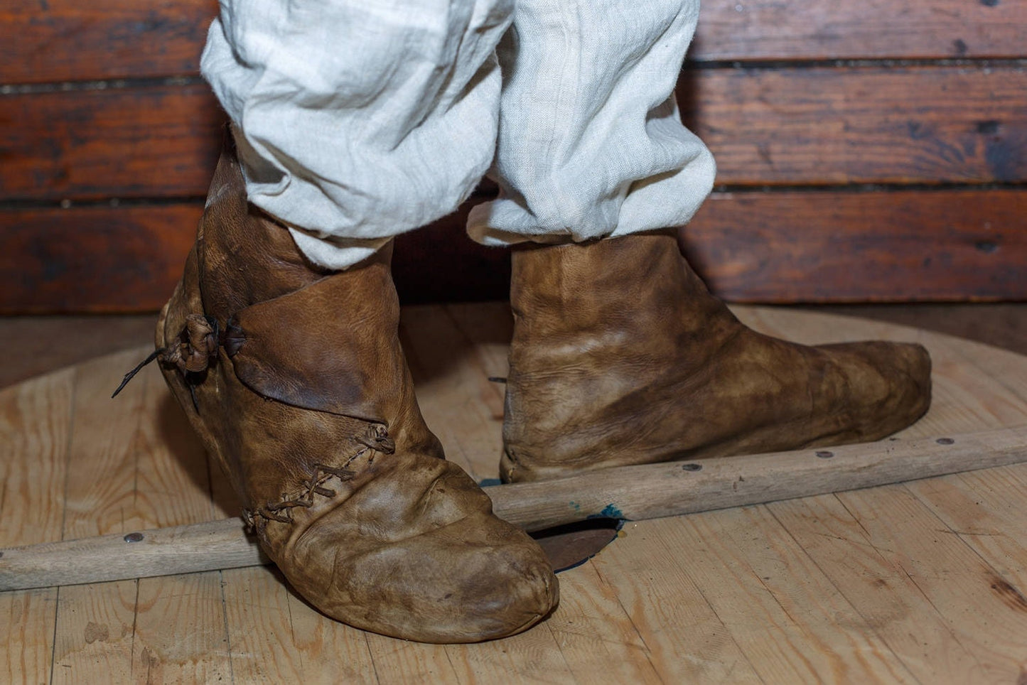 Medieval leather boots with soft sole - SokolArmory