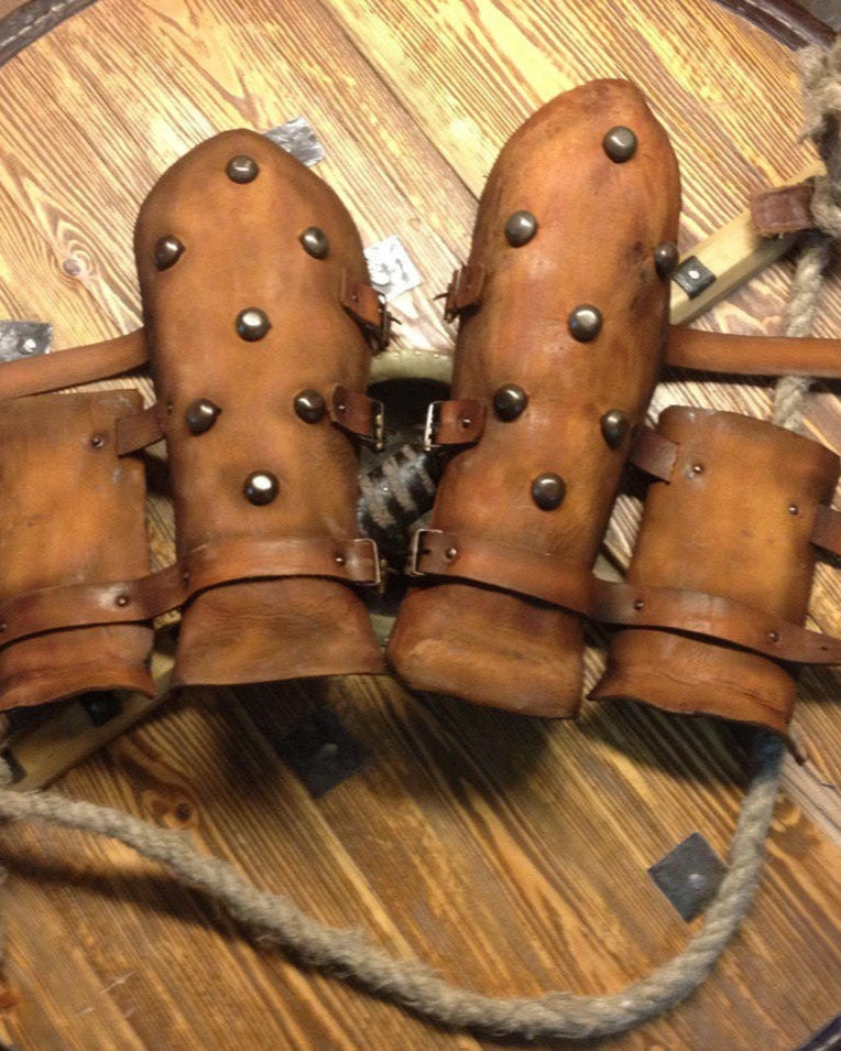 Viking leather bracers - SokolArmory