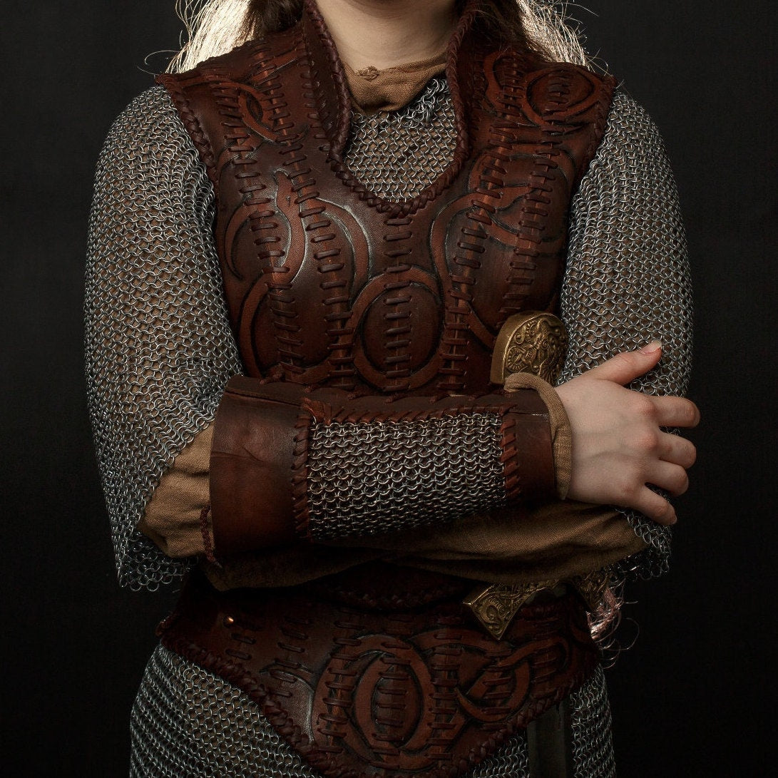 Viking leather bracers with сhainmai - SokolArmory