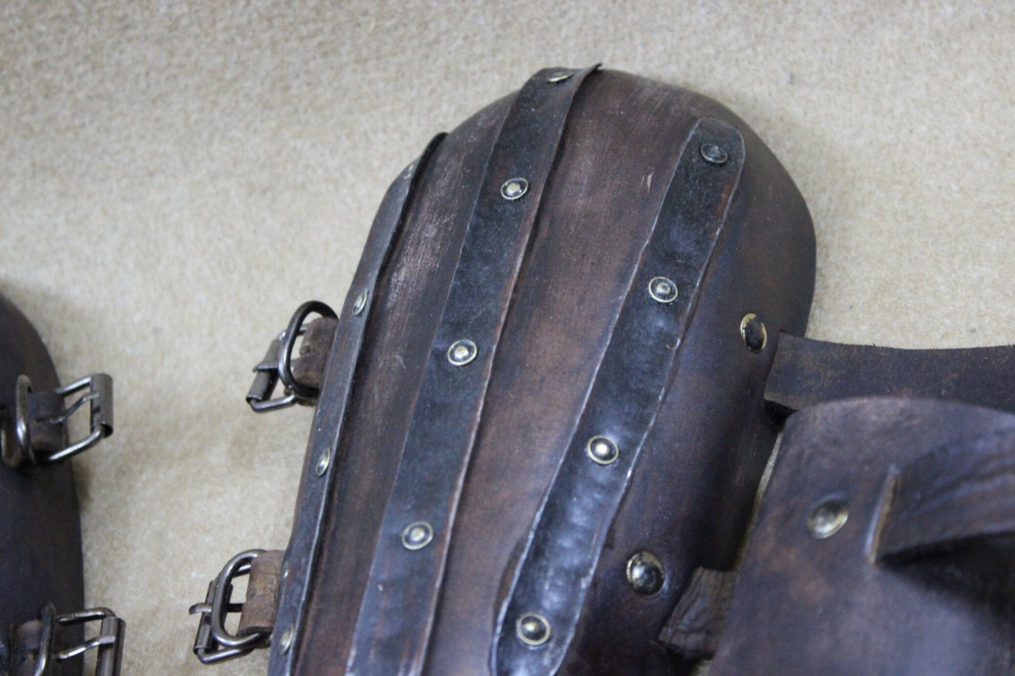 Viking leather bracers - SokolArmory