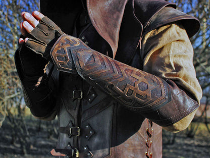 Thorin's leather bracers (Lord of the Rings) - SokolArmory
