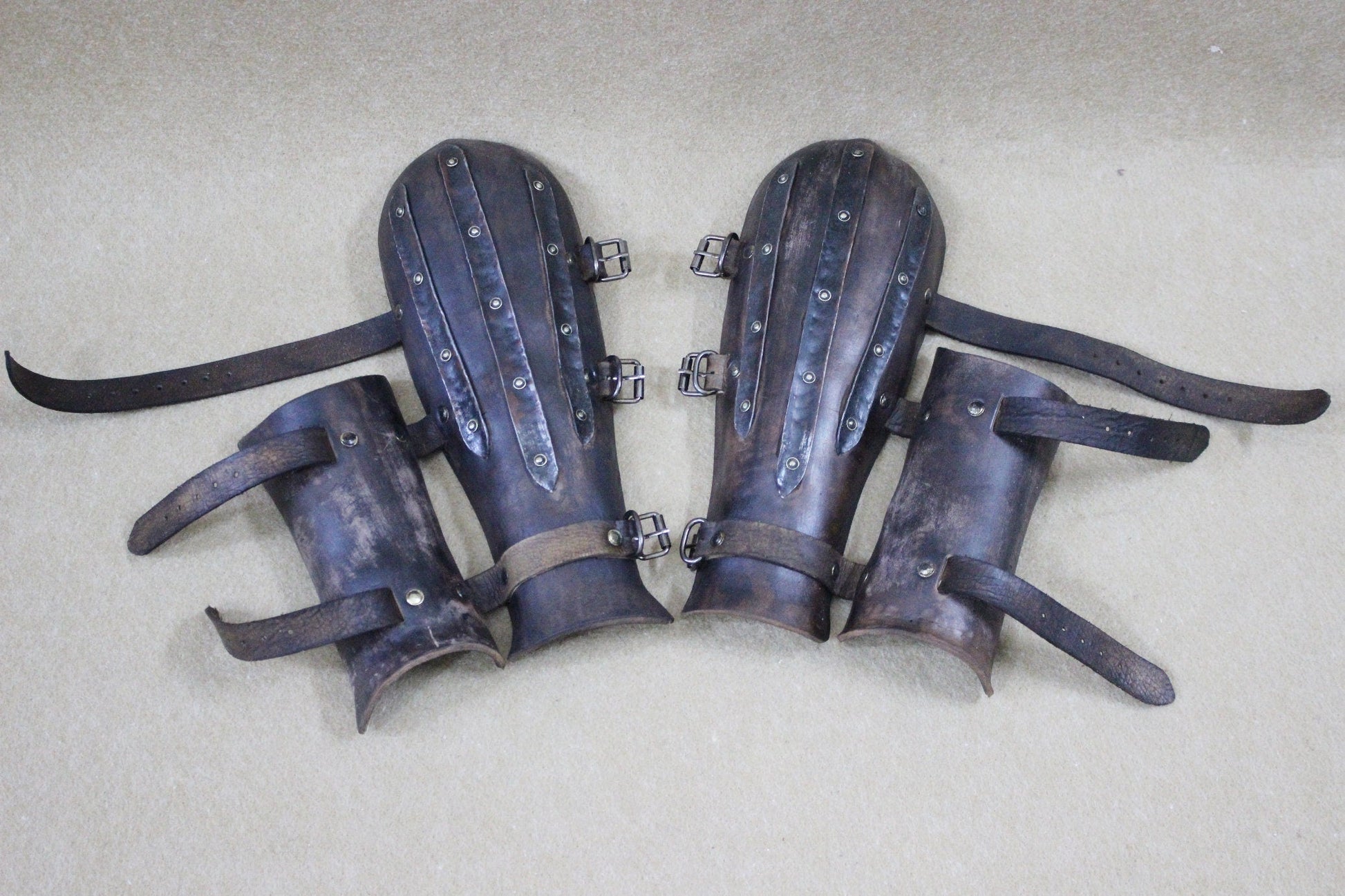 Viking leather bracers - SokolArmory