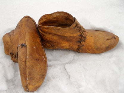 Medieval leather boots with soft sole - SokolArmory