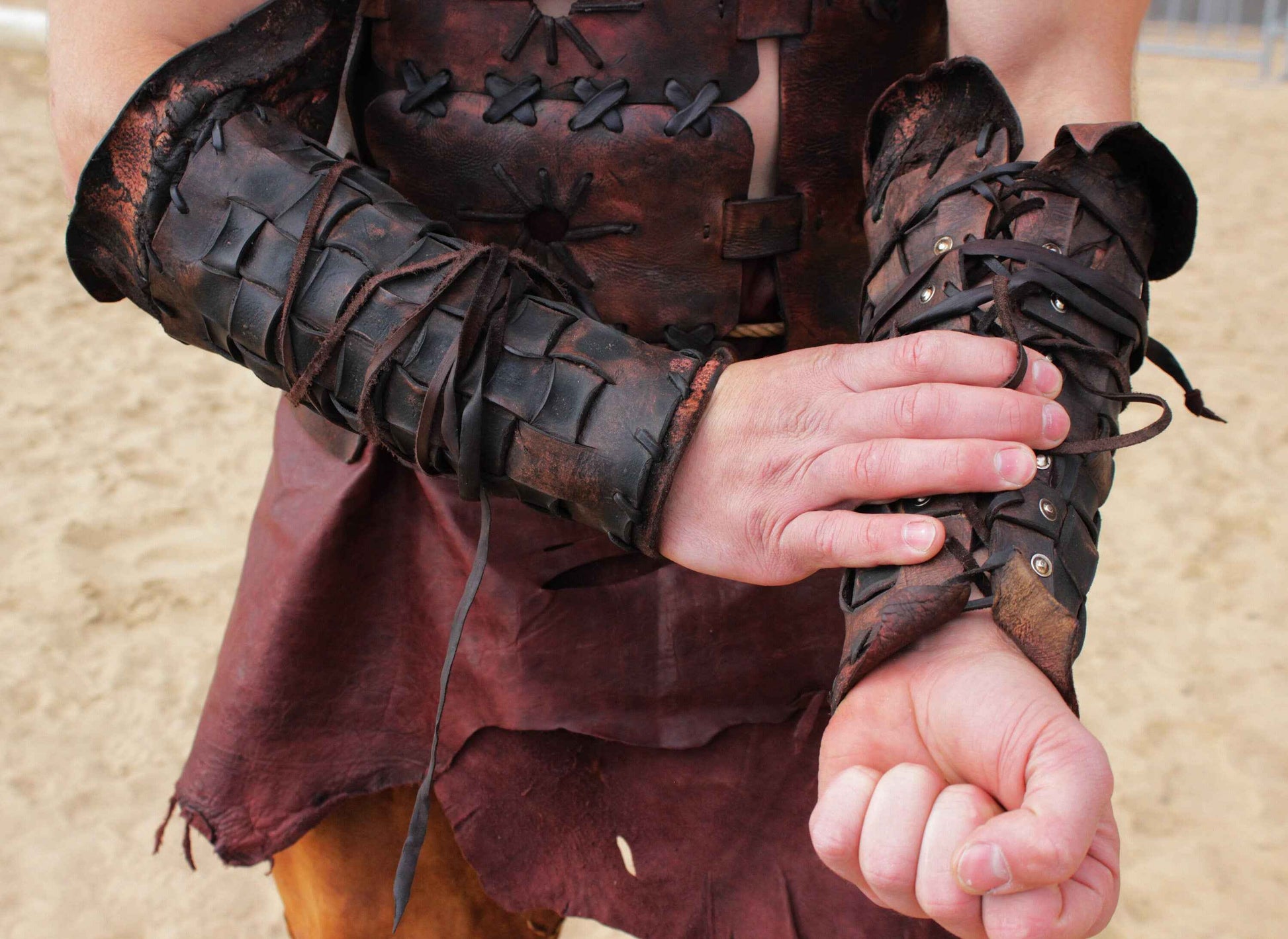 Khal Drogo bracers (Game of Thrones) - SokolArmory