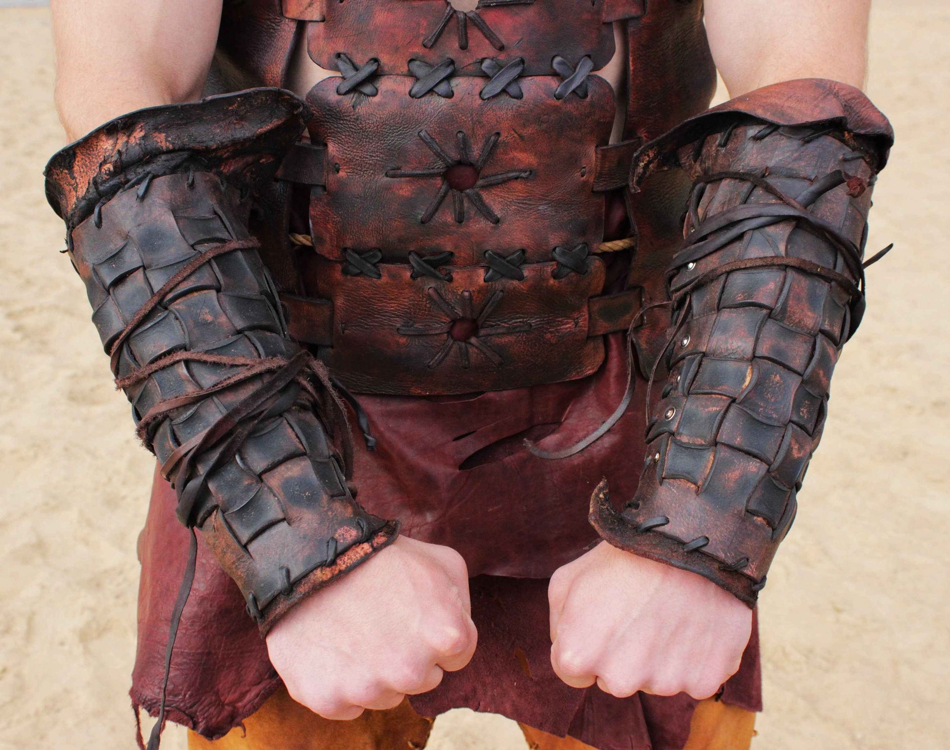 Khal Drogo bracers (Game of Thrones) - SokolArmory