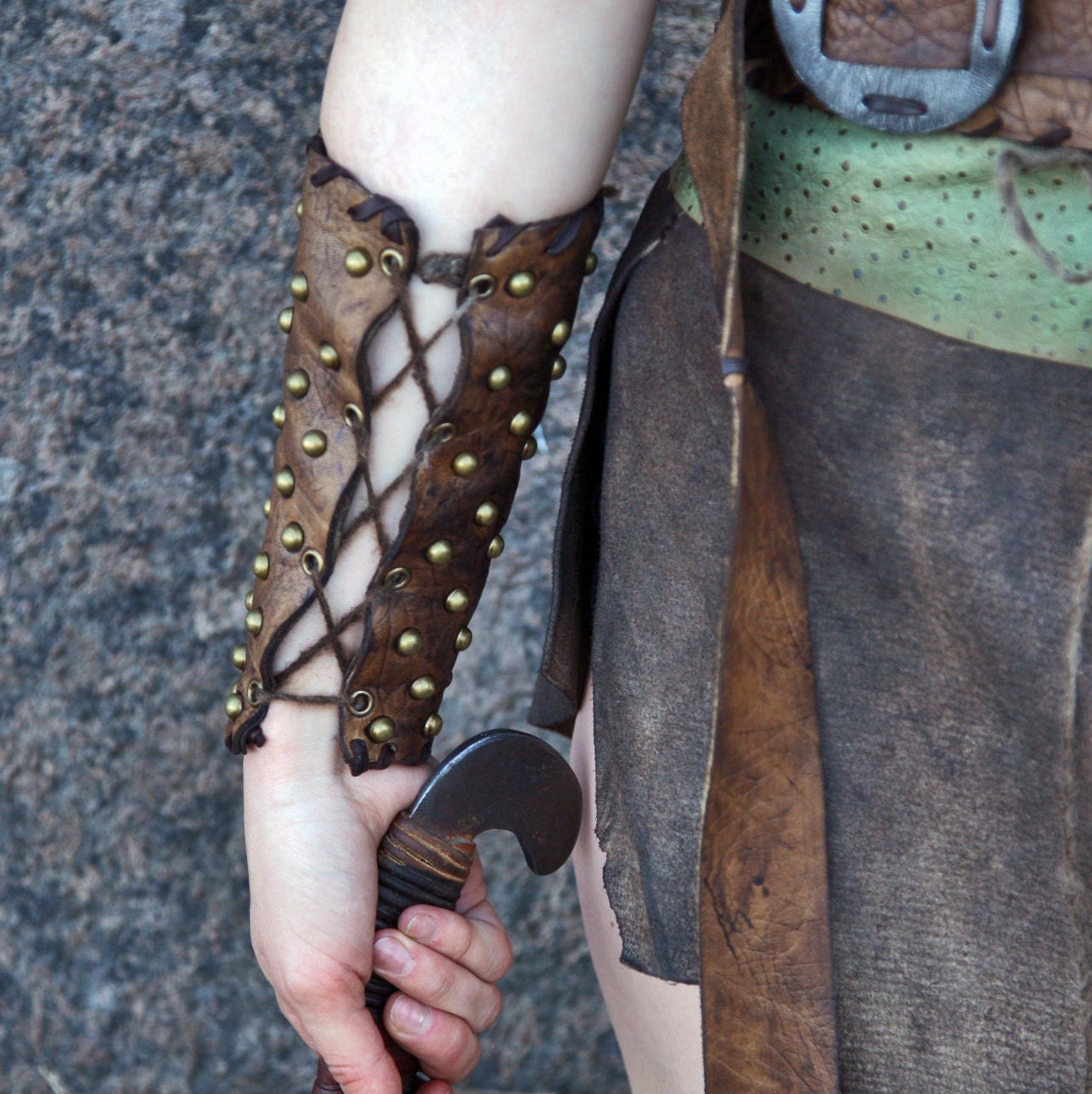 Medieval leather bracers for Larp - SokolArmory