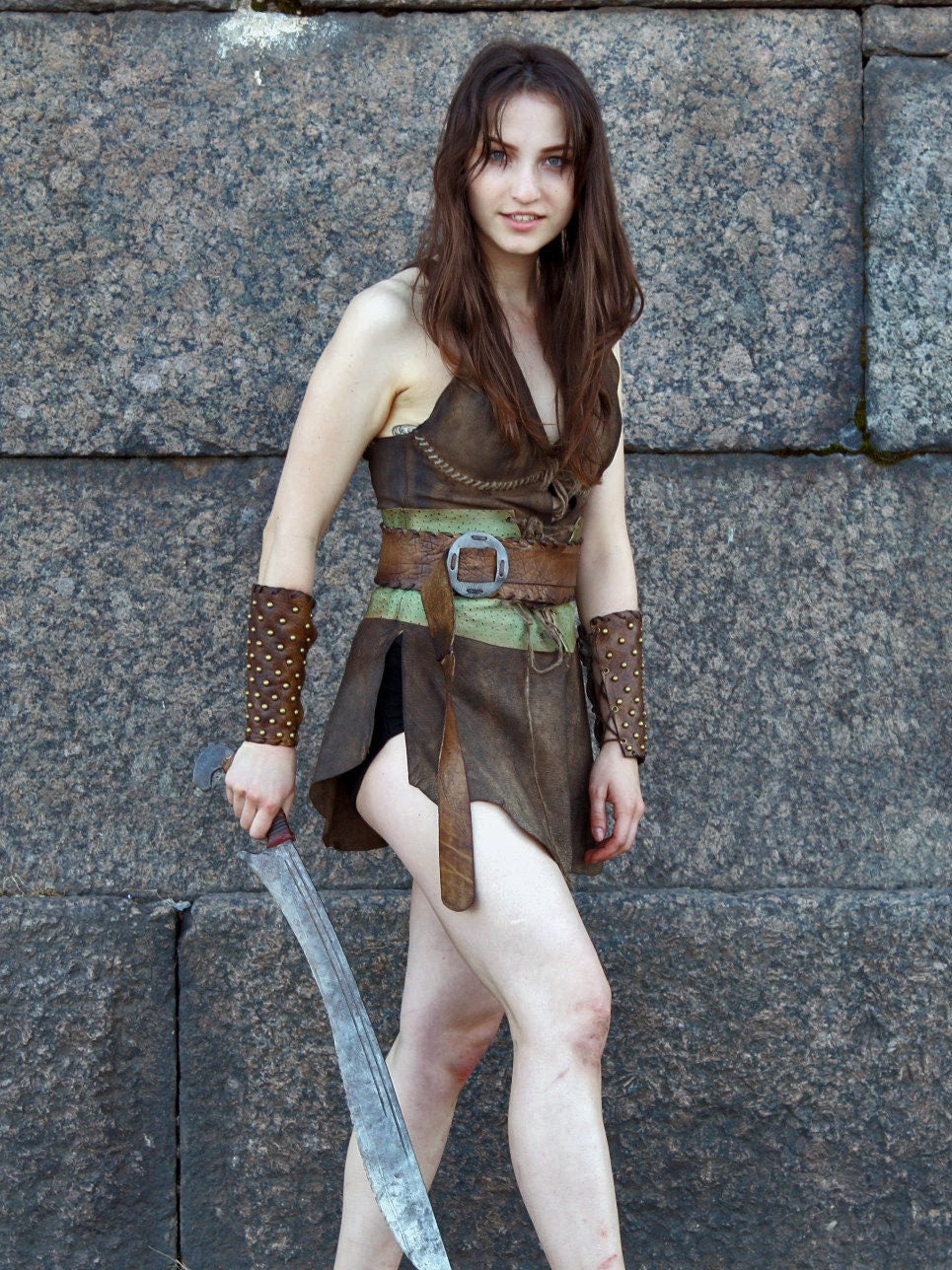 Women's Amazon leather costume - SokolArmory