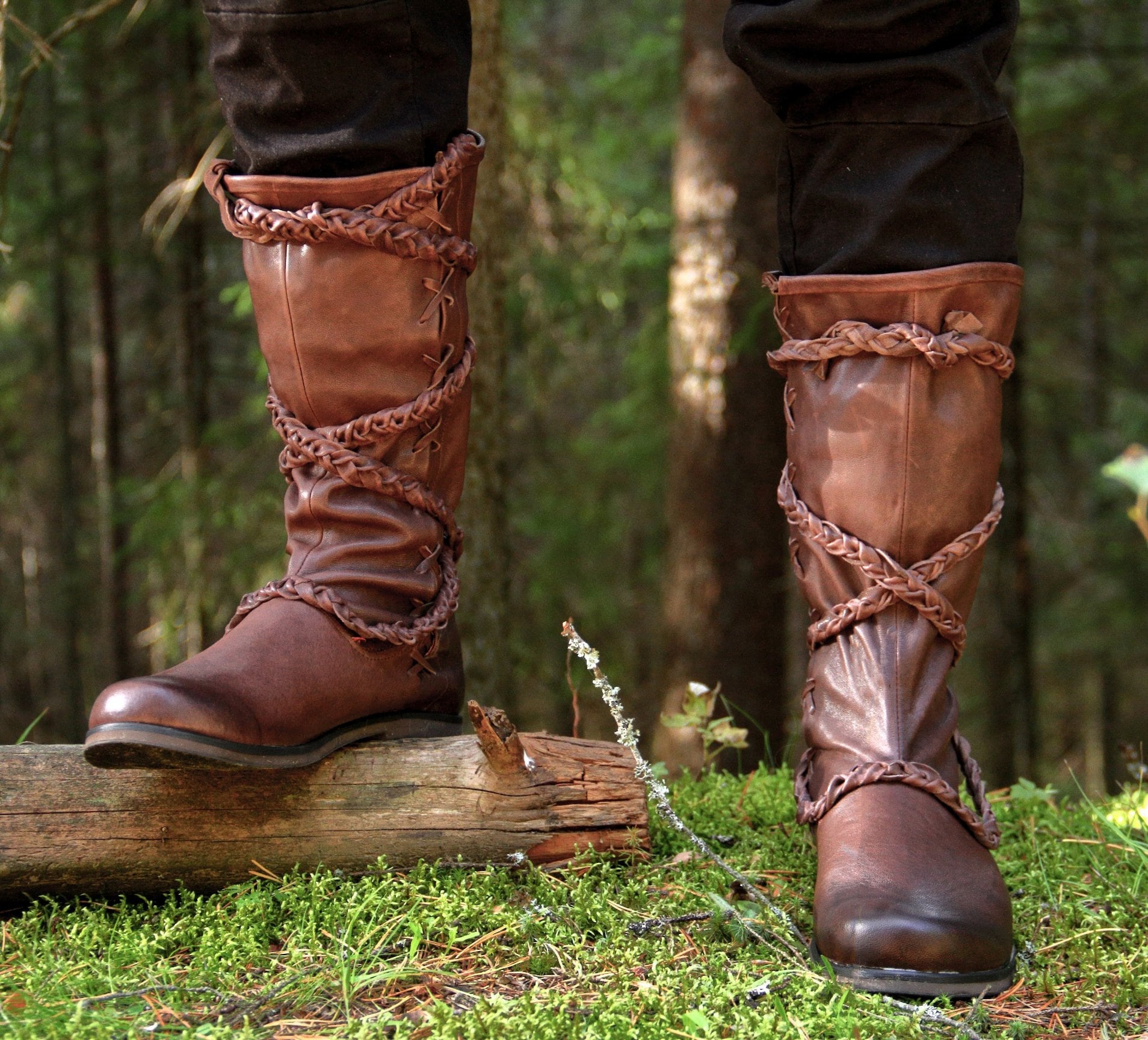 Medieval leather high boots with ties - SokolArmory