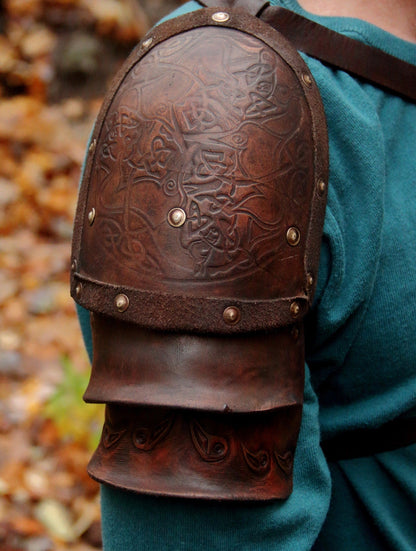 Viking shoulder armor embossed - SokolArmory