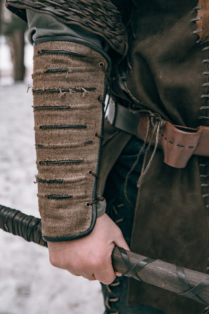 Viking leather bracers - SokolArmory