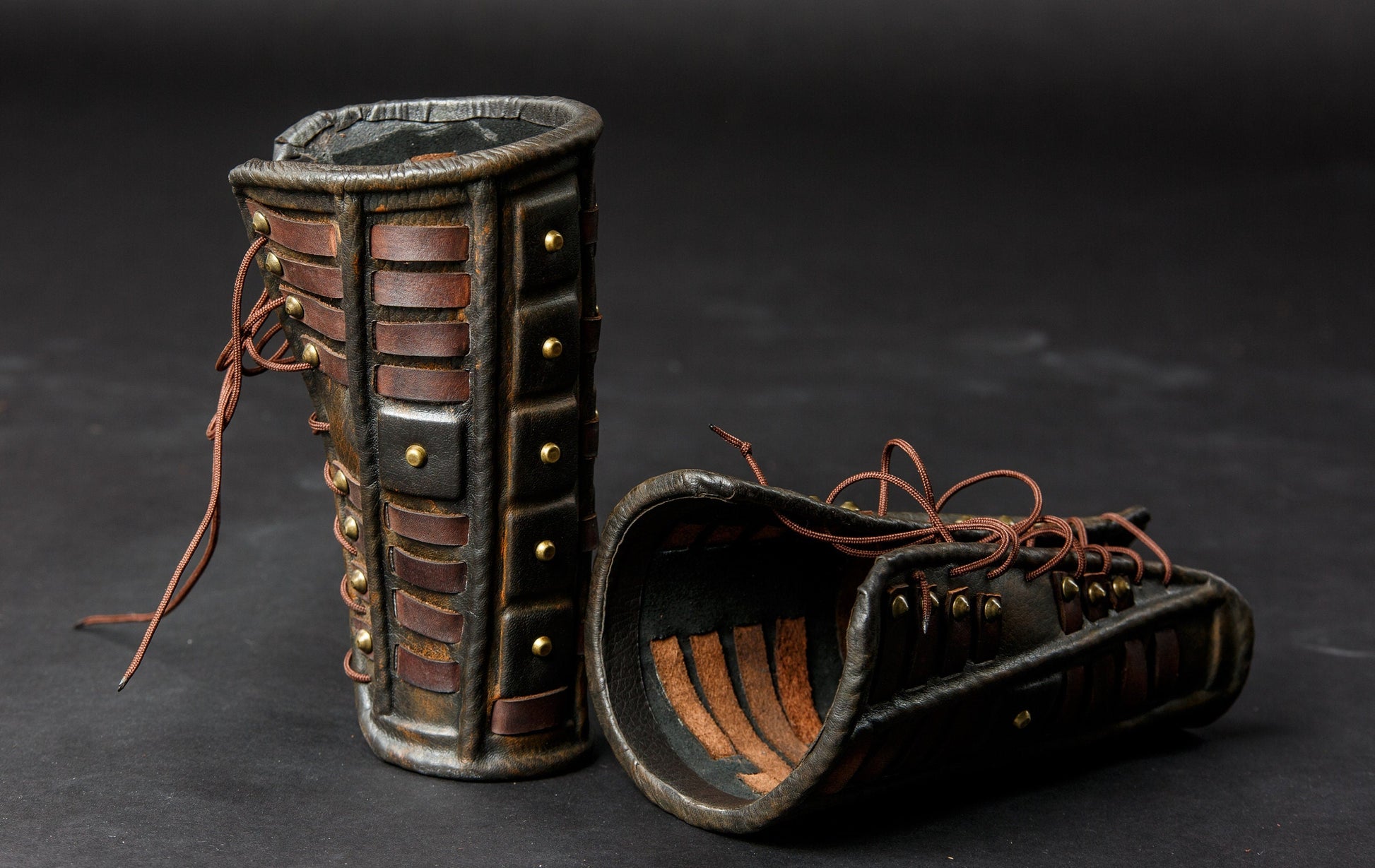 Medieval leather bracers for Larp - SokolArmory
