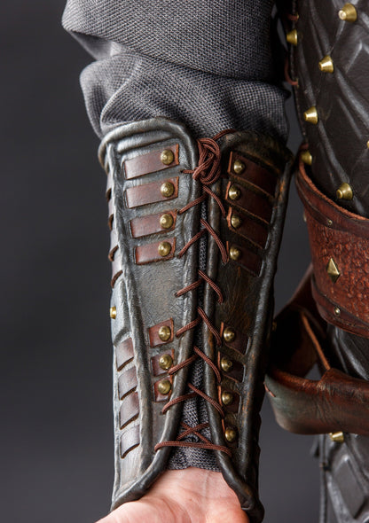 Medieval leather bracers for Larp - SokolArmory
