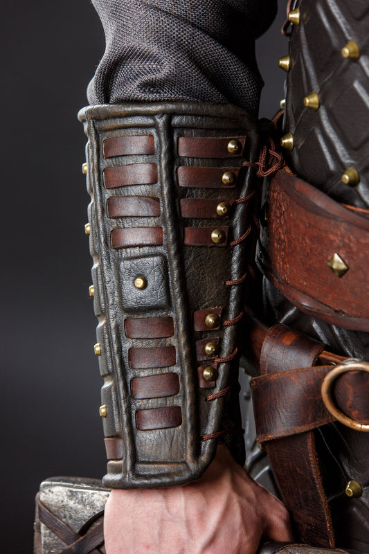 Medieval leather bracers for Larp - SokolArmory