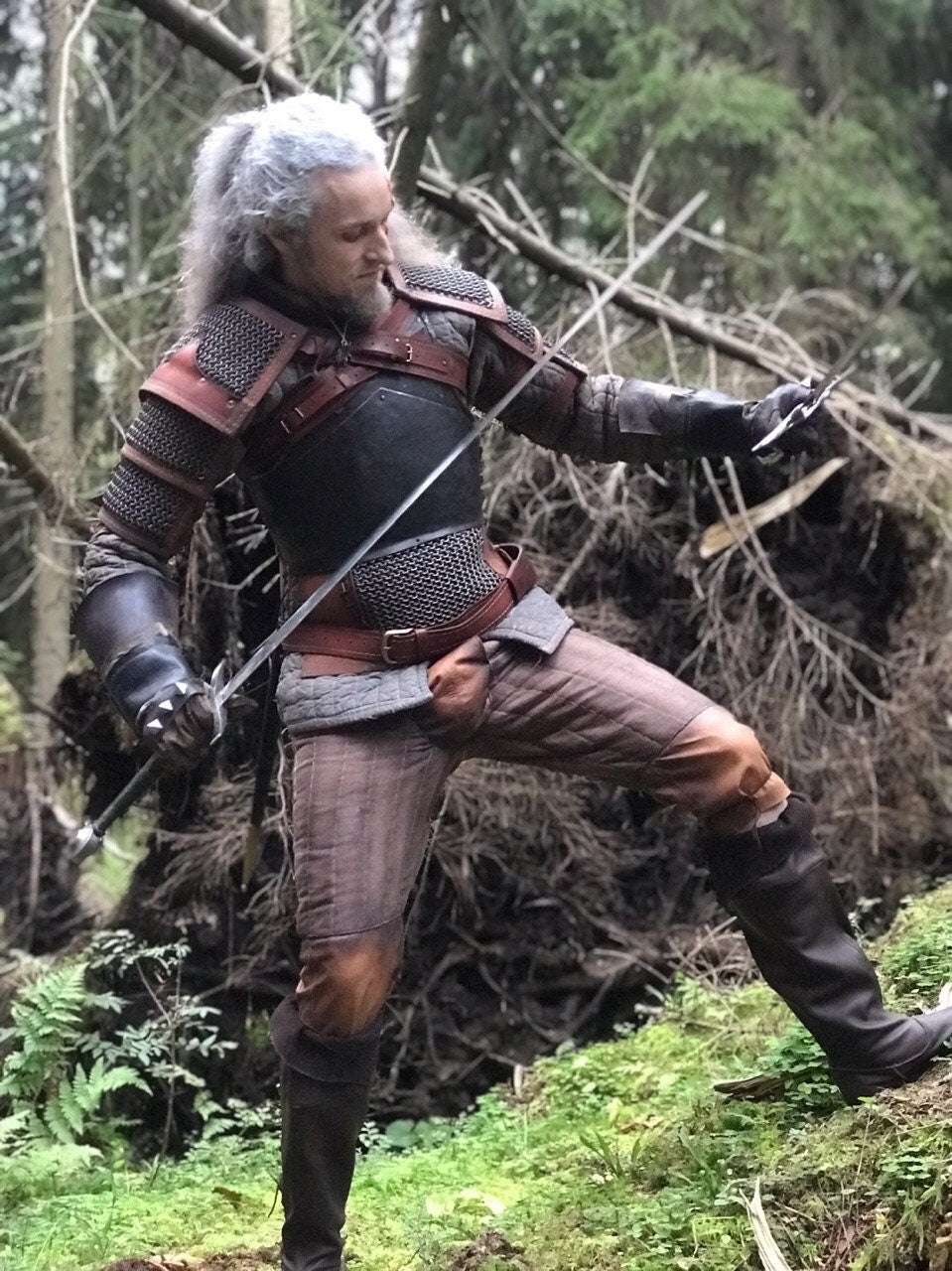 Witcher cosplay costume (Kaer Mohen) - SokolArmory