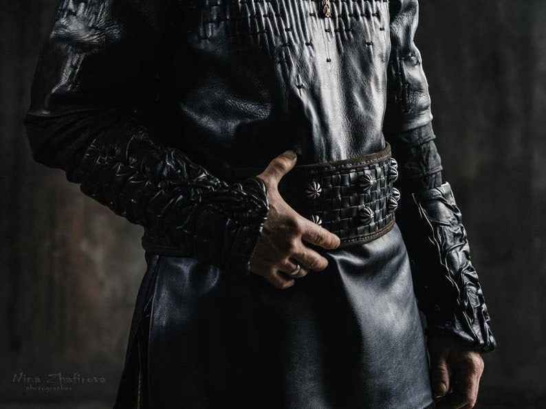 Ragnar medieval leather bracers (Vikings s3) - SokolArmory