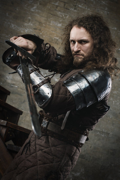 Knight steel shoulder armor - SokolArmory