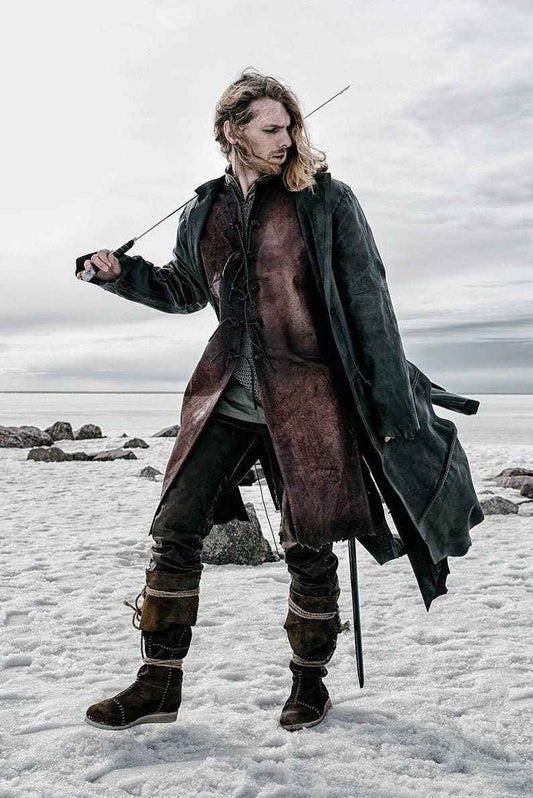 Aragorn strider costume Nathan Stanton. Part 2