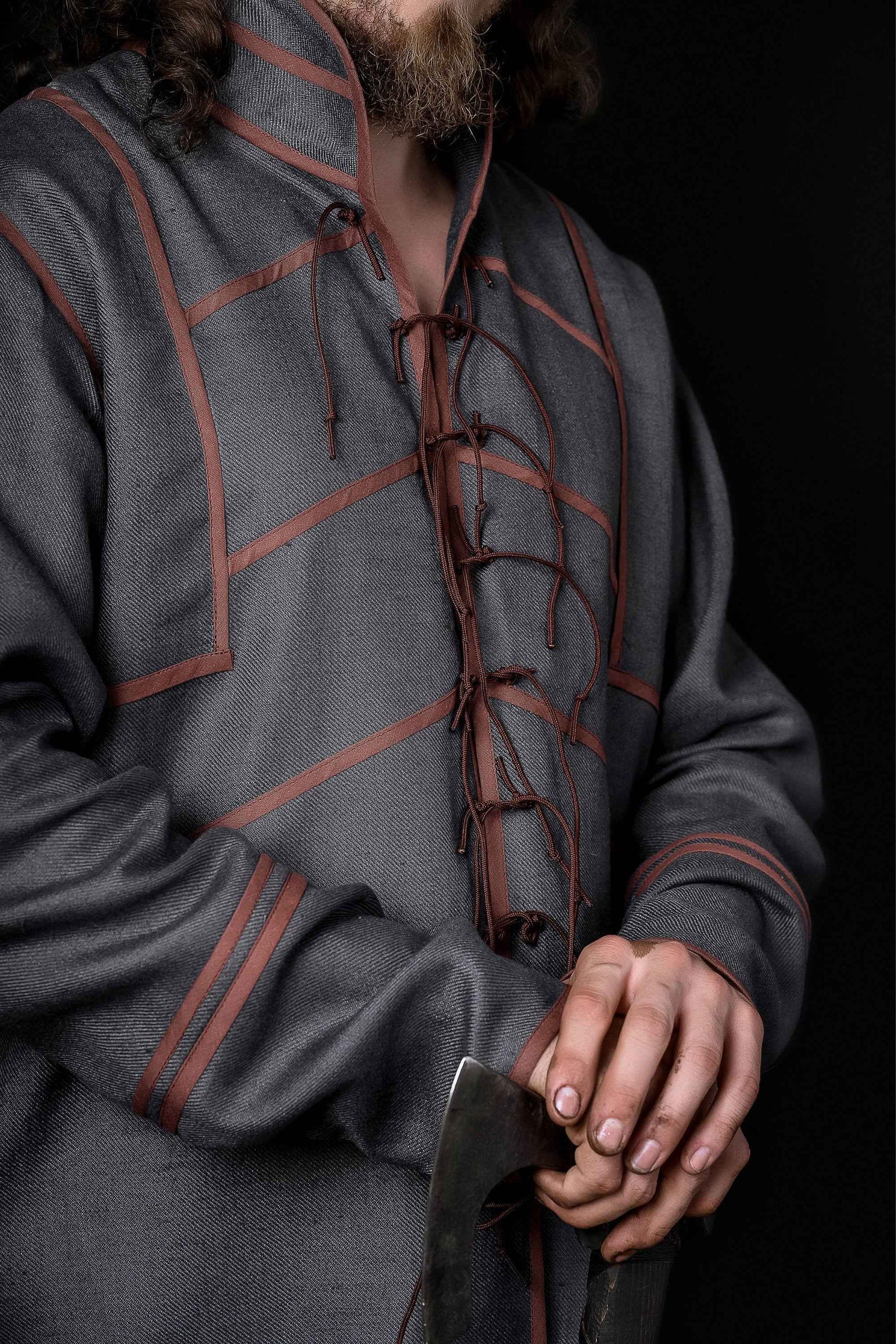 Medieval linen tunic - SokolArmory